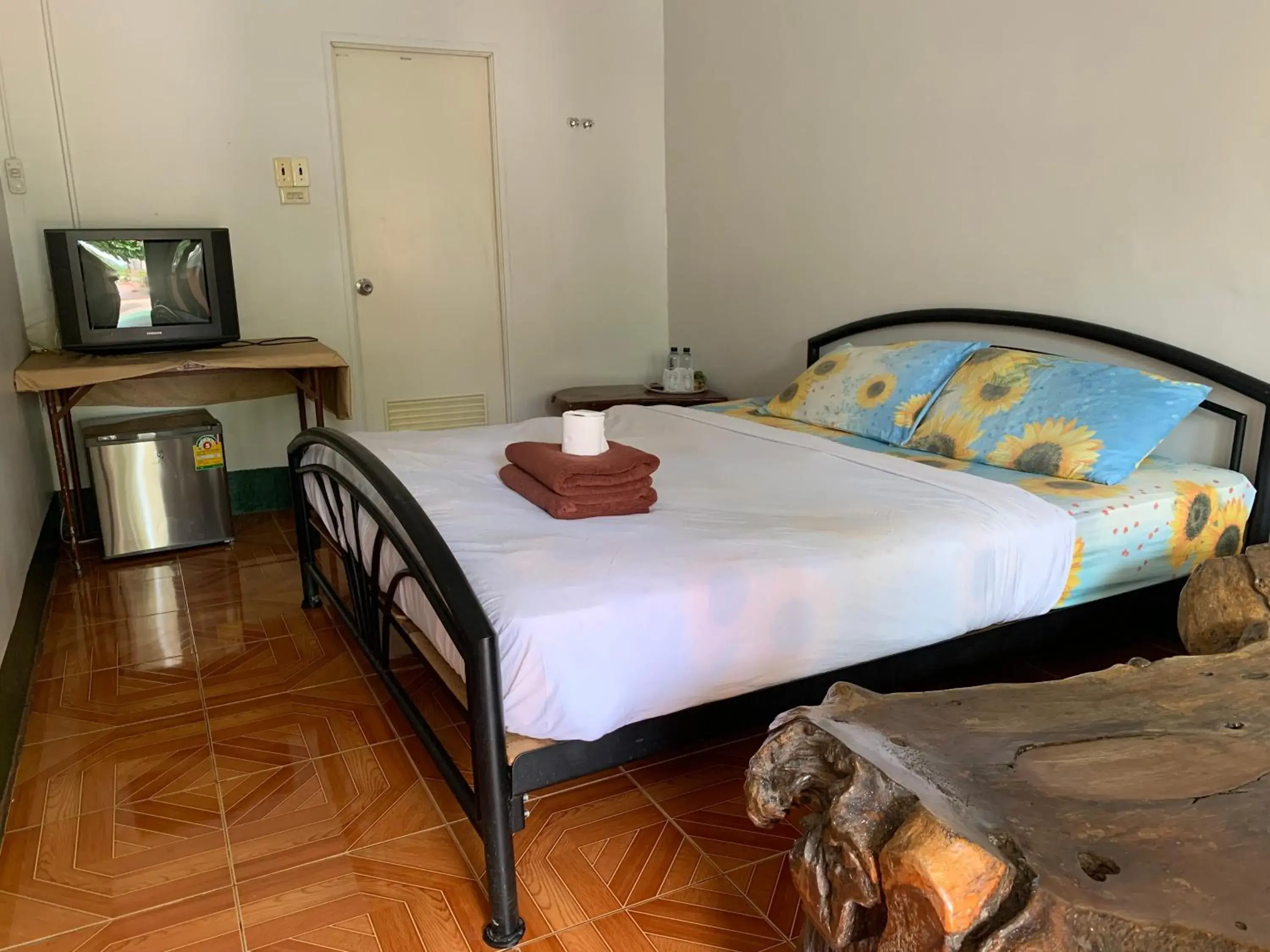 Bed in Sam's House Kanchanaburi Bed in Sam's House Kanchanaburi