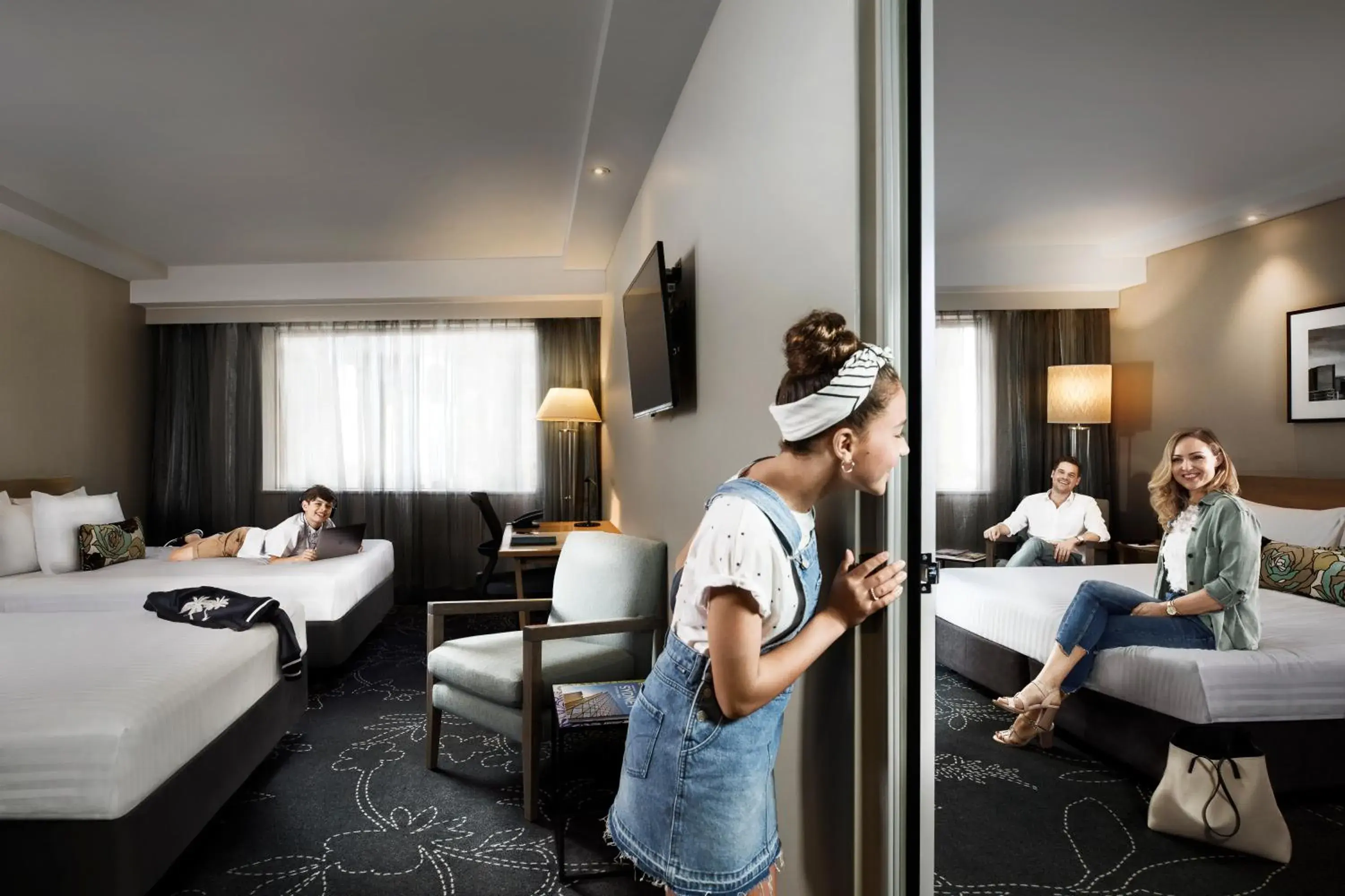 Photo of the whole room, Bed in PARKROYAL Darling Harbour, Sydney Photo of the whole room, Bed in PARKROYAL Darling Harbour, Sydney