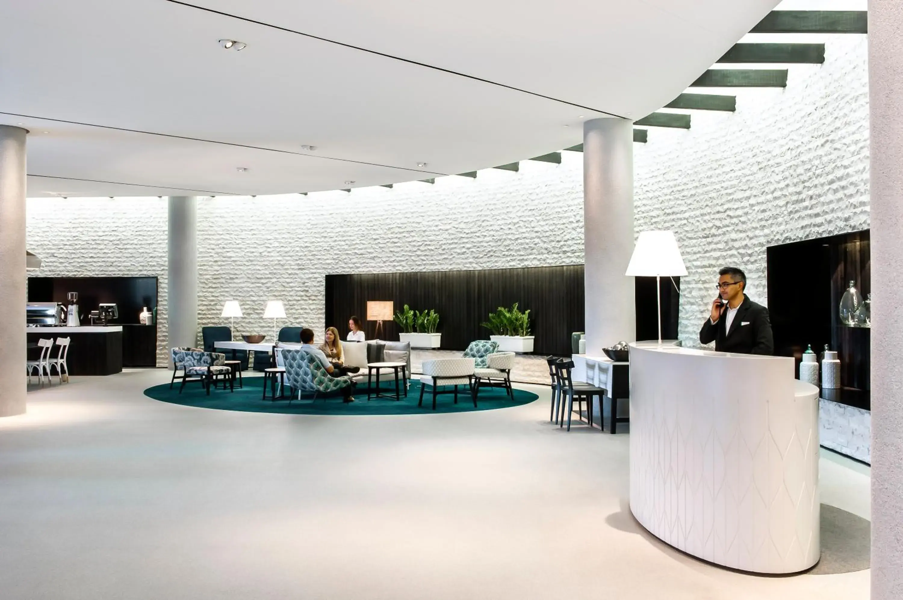 Lobby or reception in PARKROYAL Darling Harbour, Sydney Lobby or reception in PARKROYAL Darling Harbour, Sydney