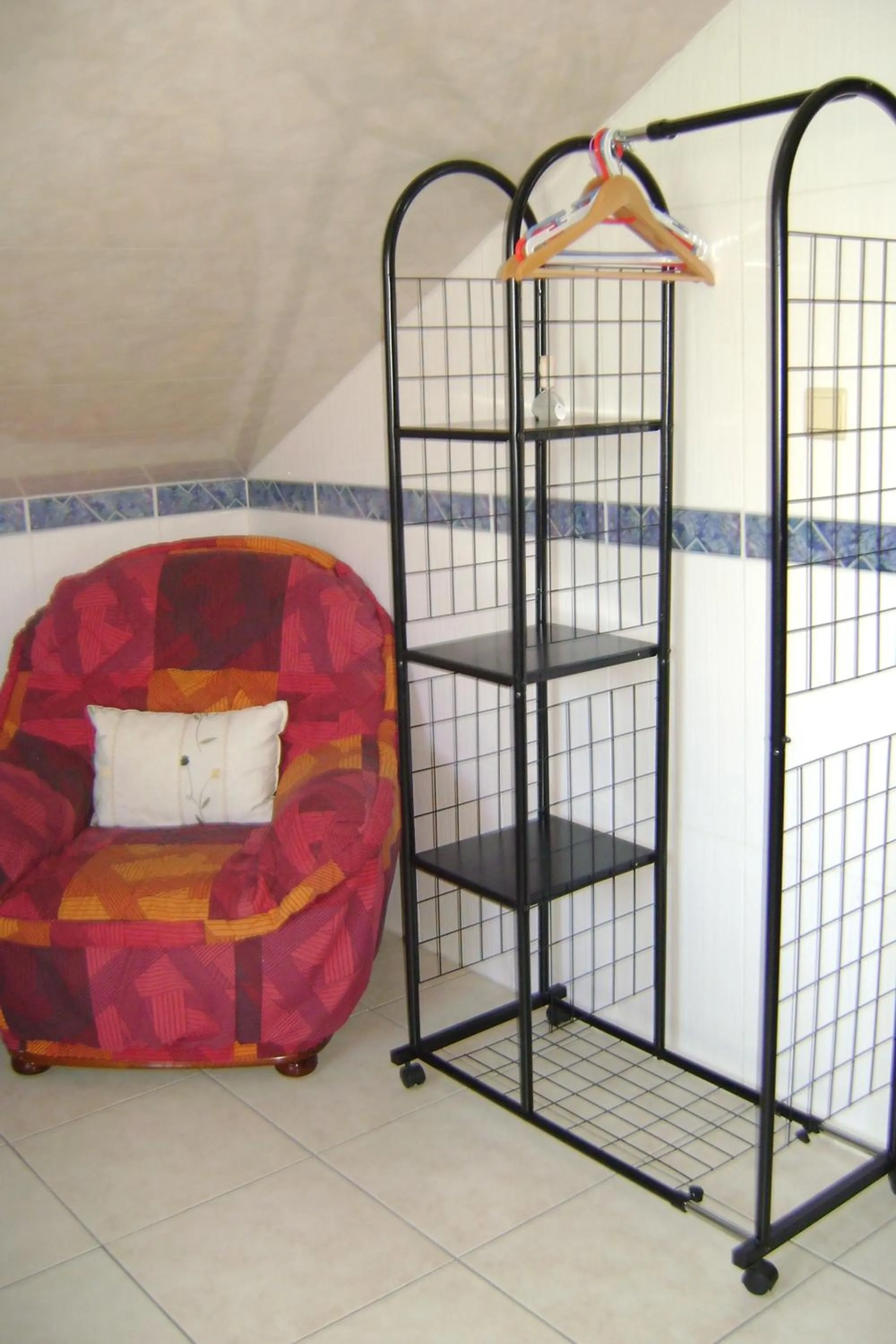 Bathroom, Bed in Le Castillon