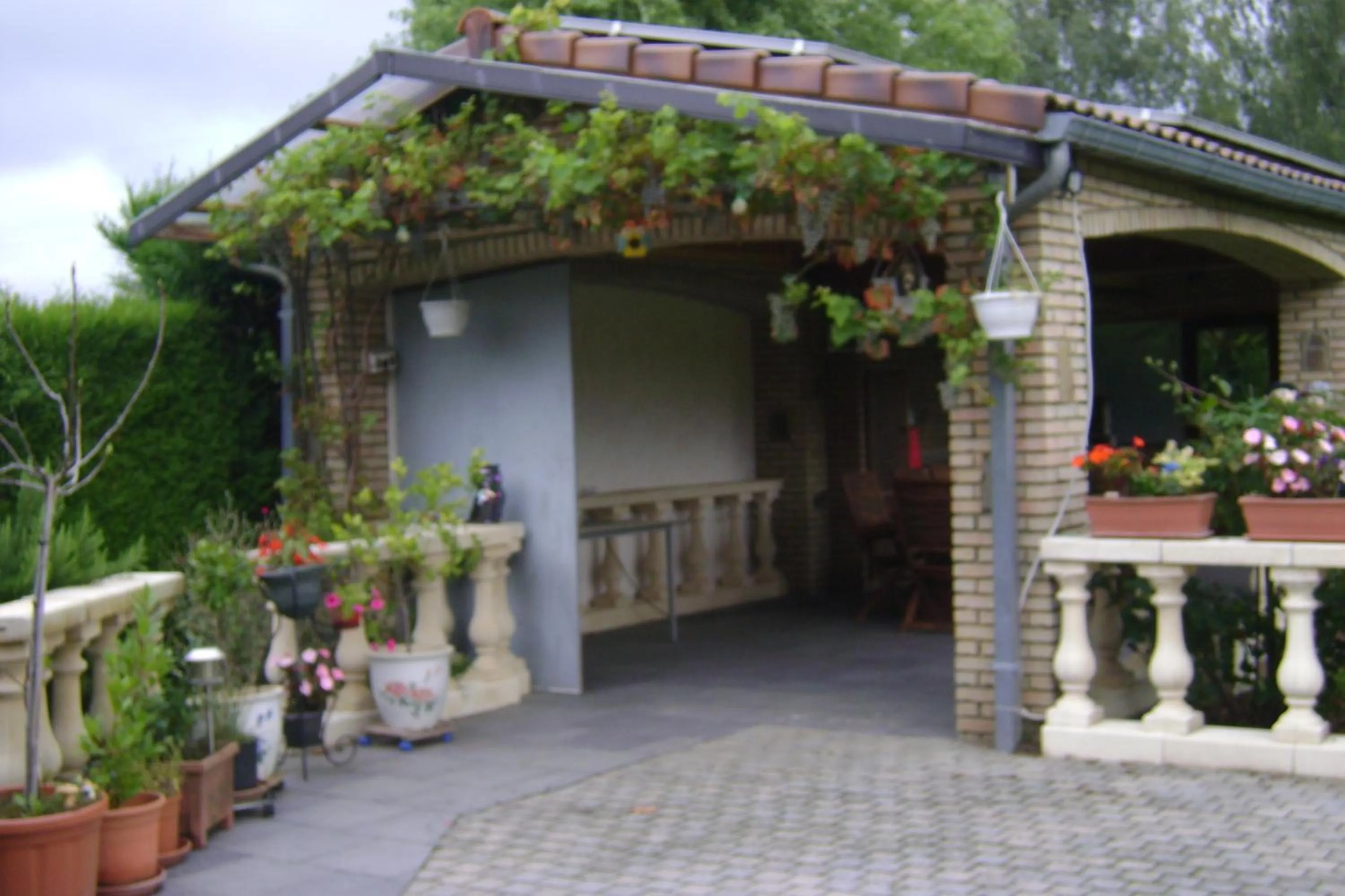 Patio in Le Castillon