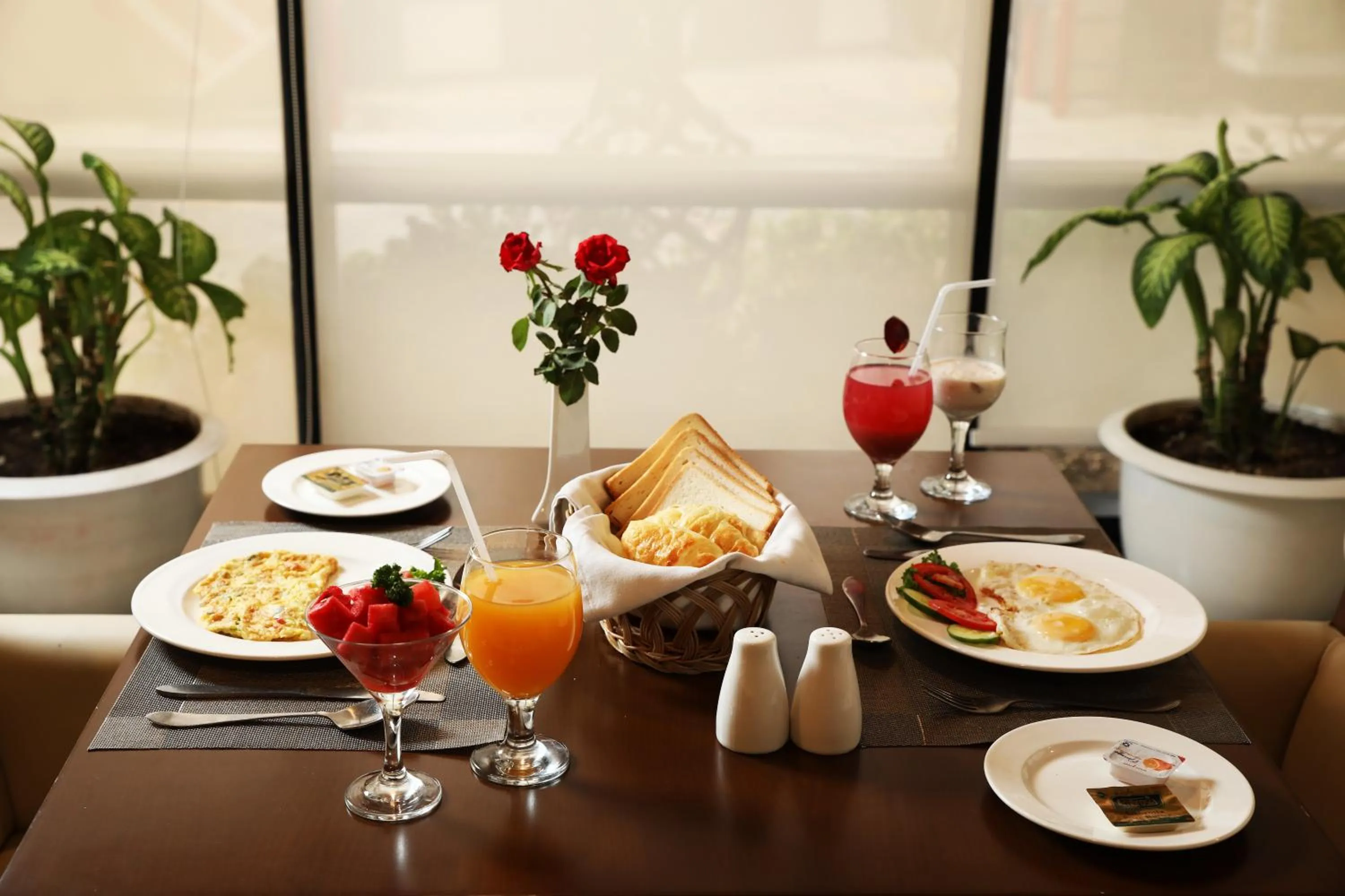 Breakfast in Avari Boutique Multan