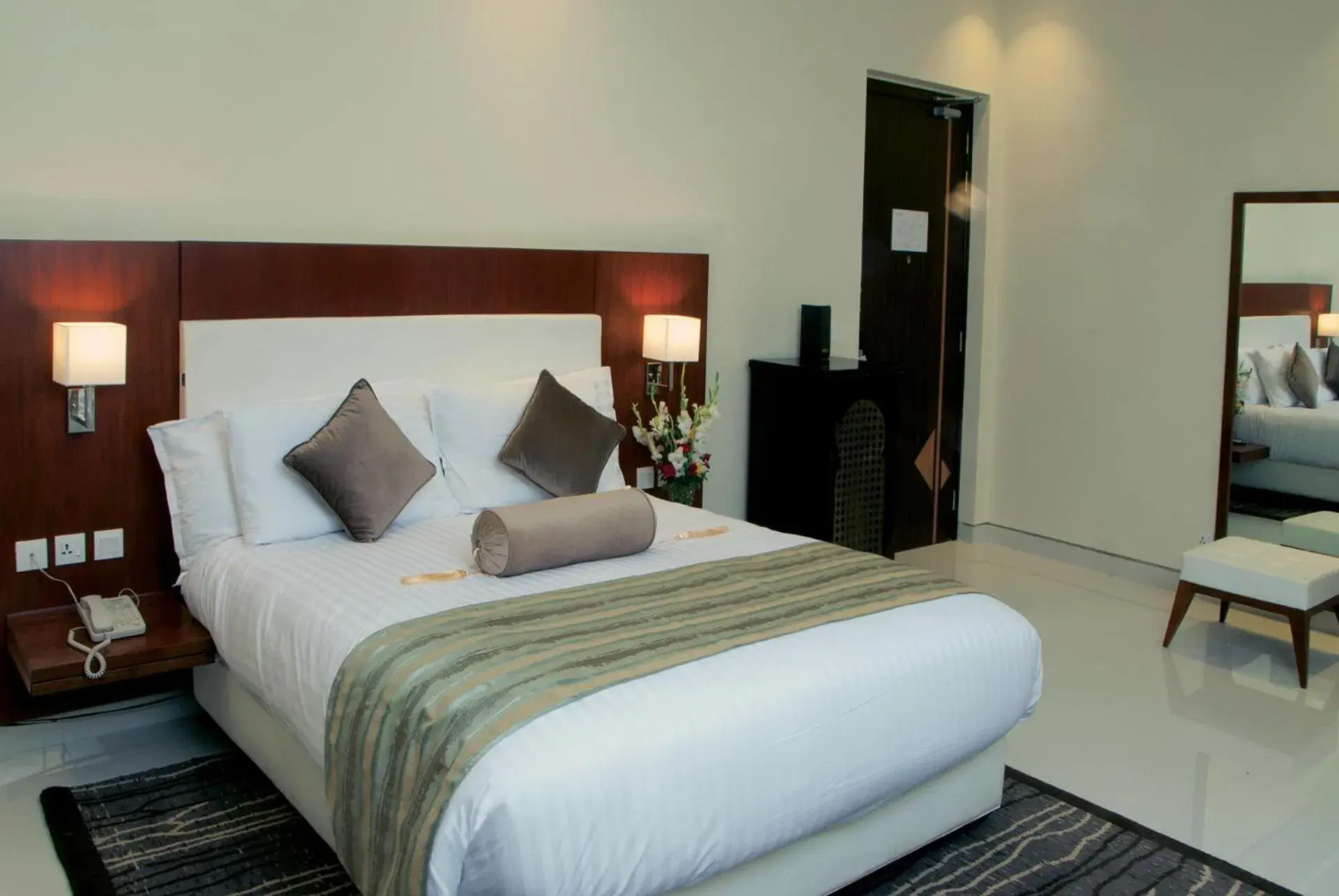 Bed in Avari Boutique Multan Bed in Avari Boutique Multan