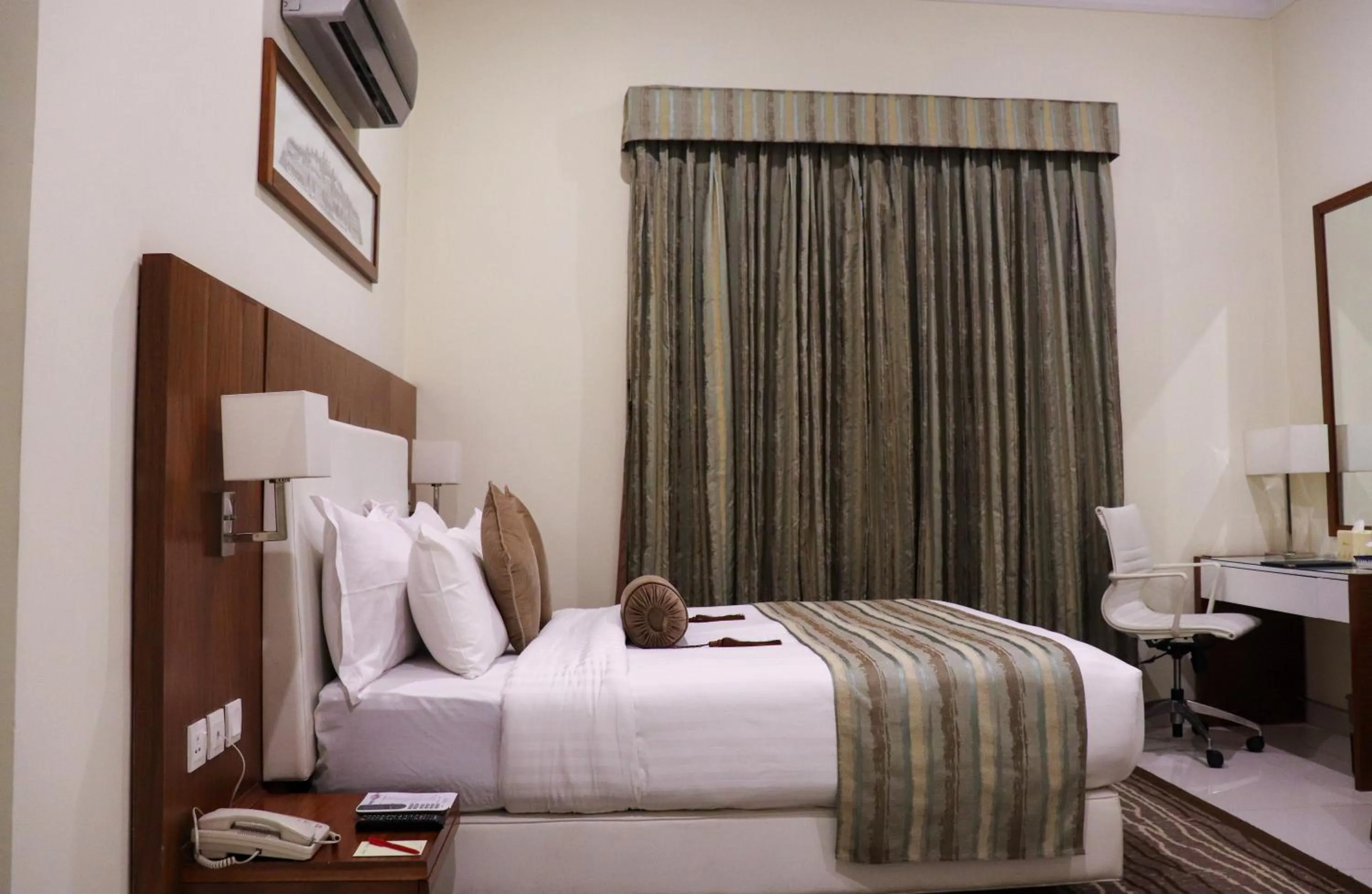 Bed in Avari Boutique Multan