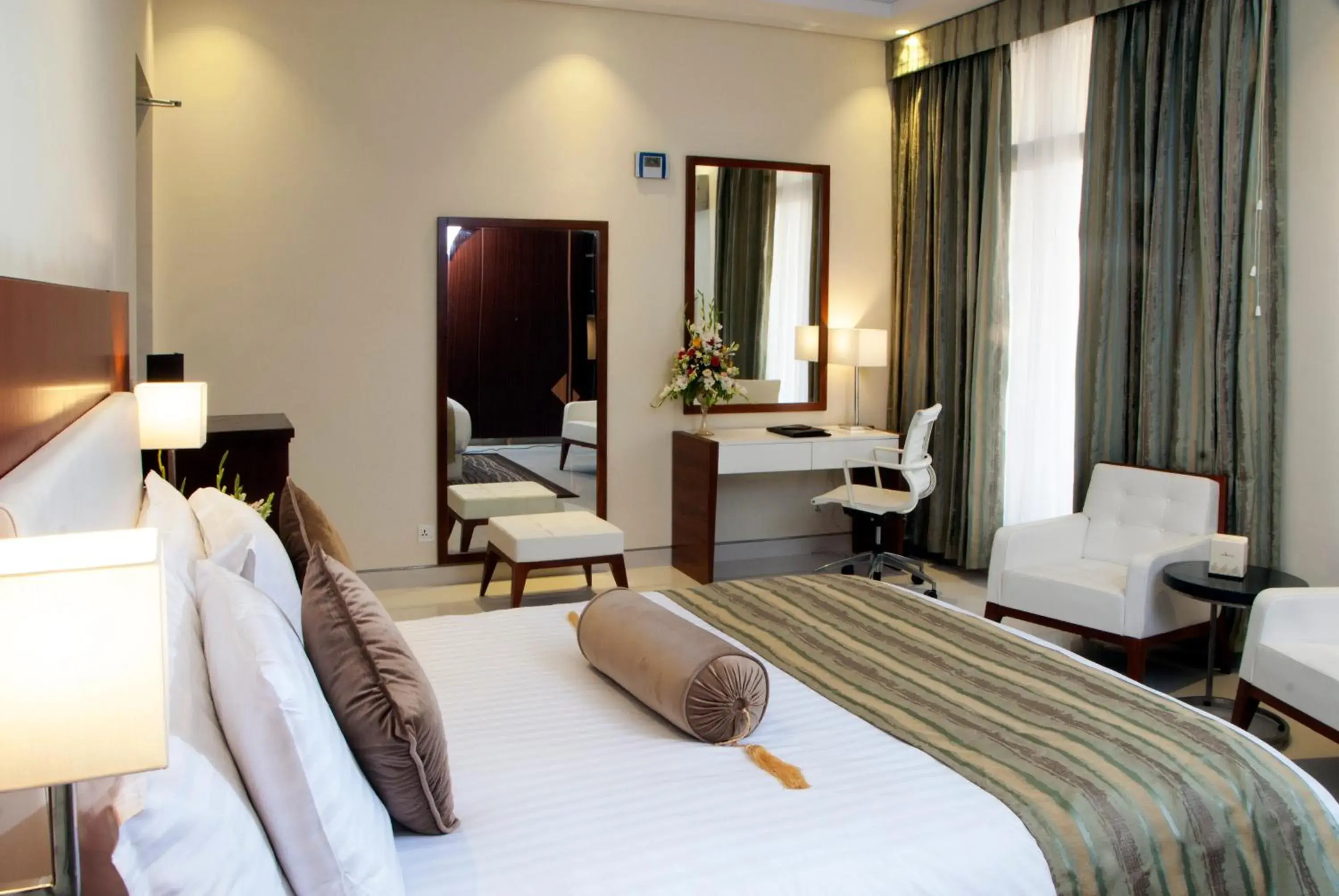 Bed in Avari Boutique Multan Bed in Avari Boutique Multan