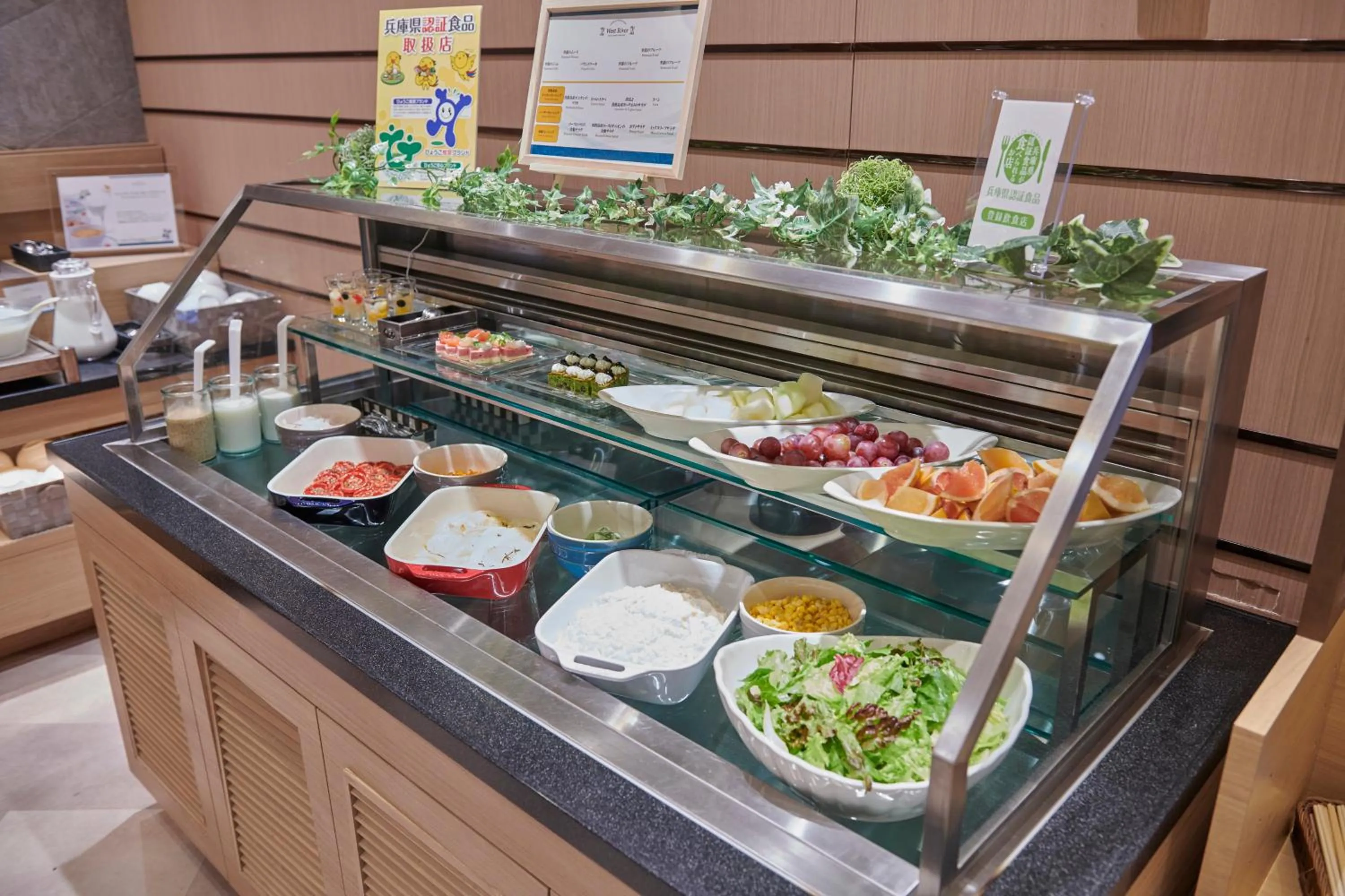 Breakfast in HOTEL VISCHIO AMAGASAKI by GRANVIA