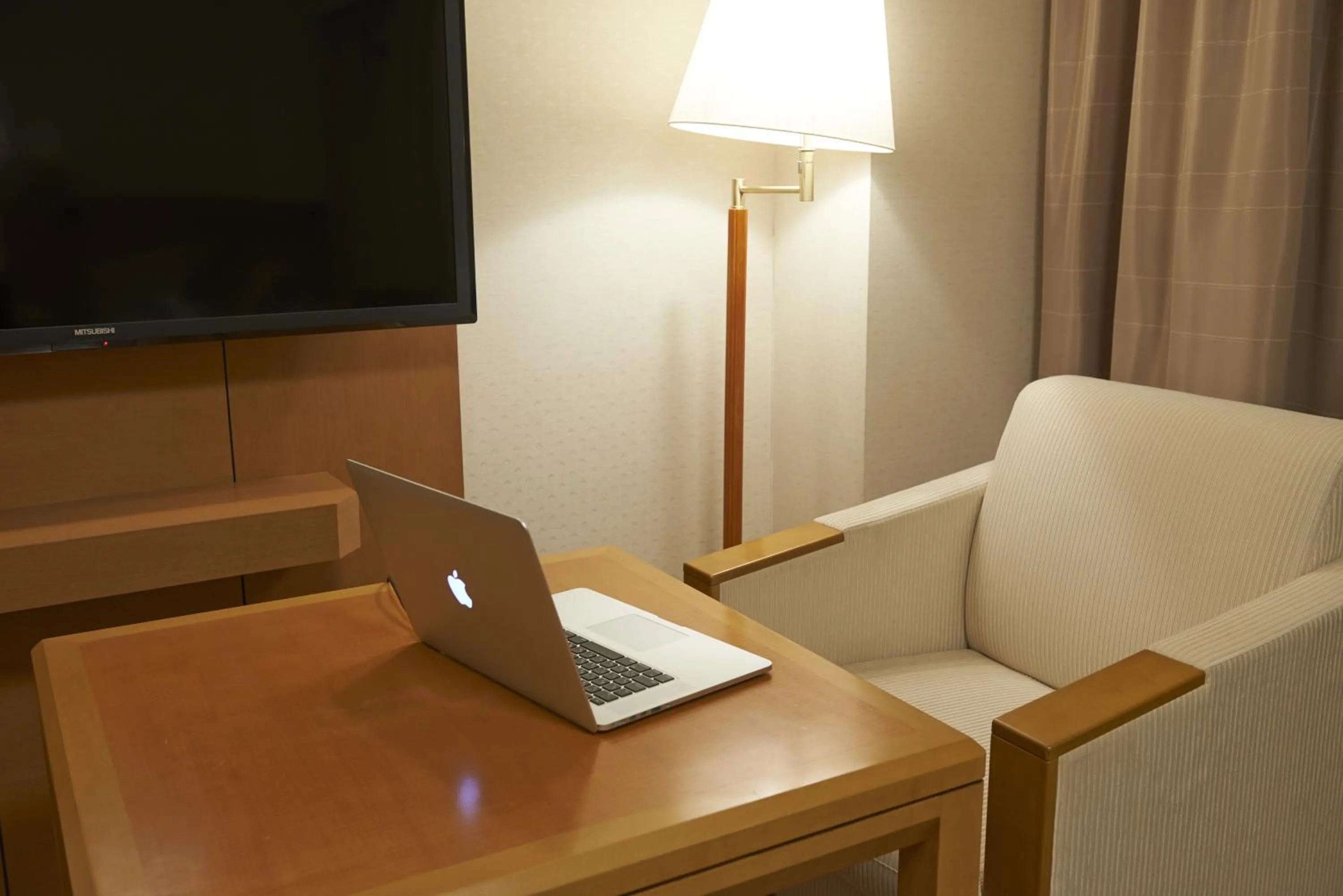 Seating area in HOTEL VISCHIO AMAGASAKI by GRANVIA