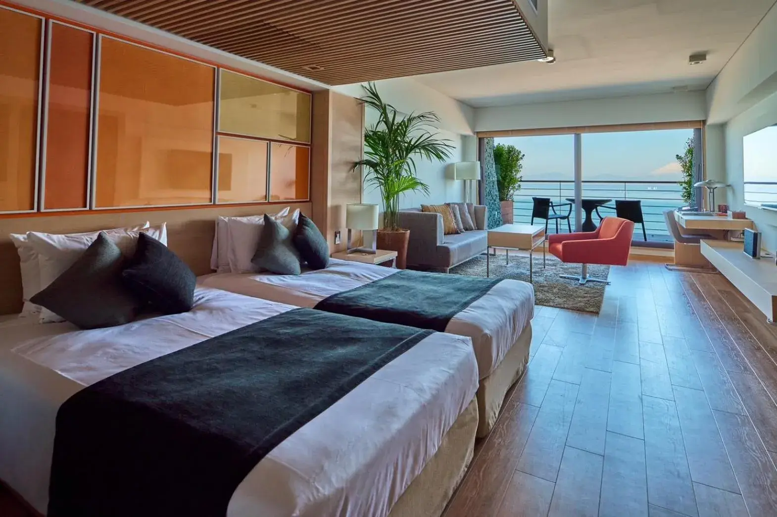 Standard Twin Room with Ocean View in Scapes The Suite Standard Twin Room with Ocean View in Scapes The Suite