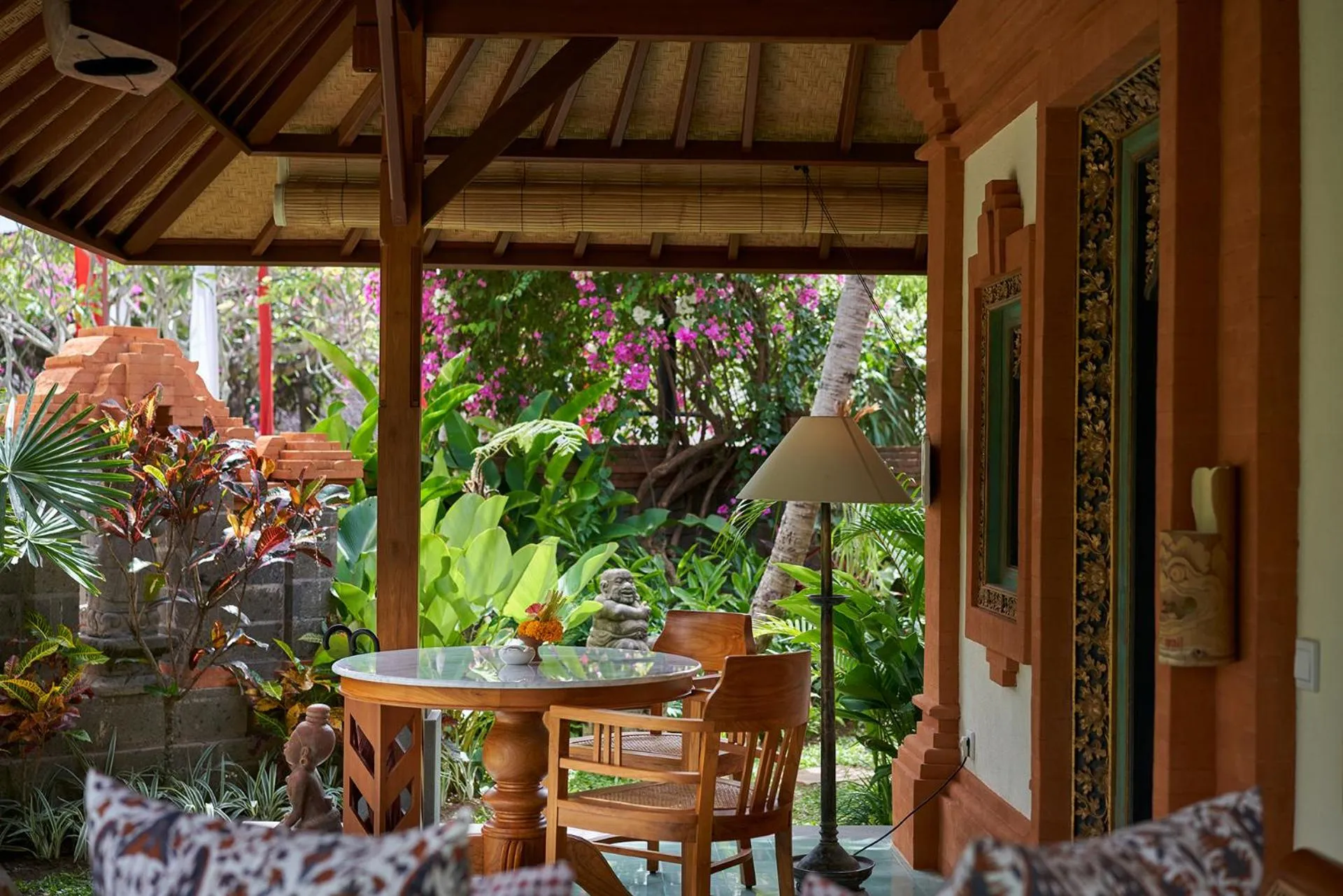 Seating area in Tandjung Sari Hotel