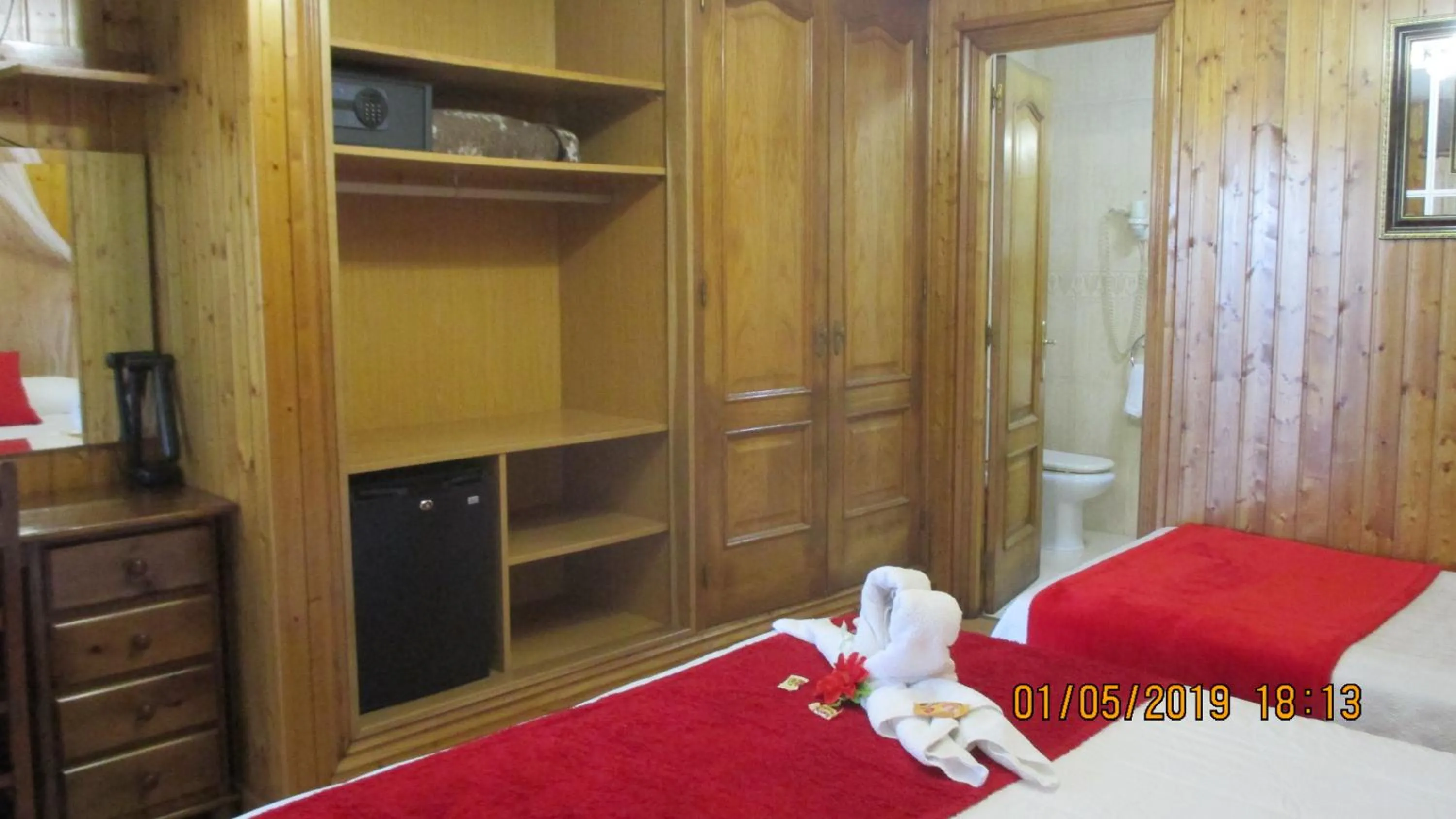 Photo of the whole room, Bed in Hotel Playa Samil Vigo