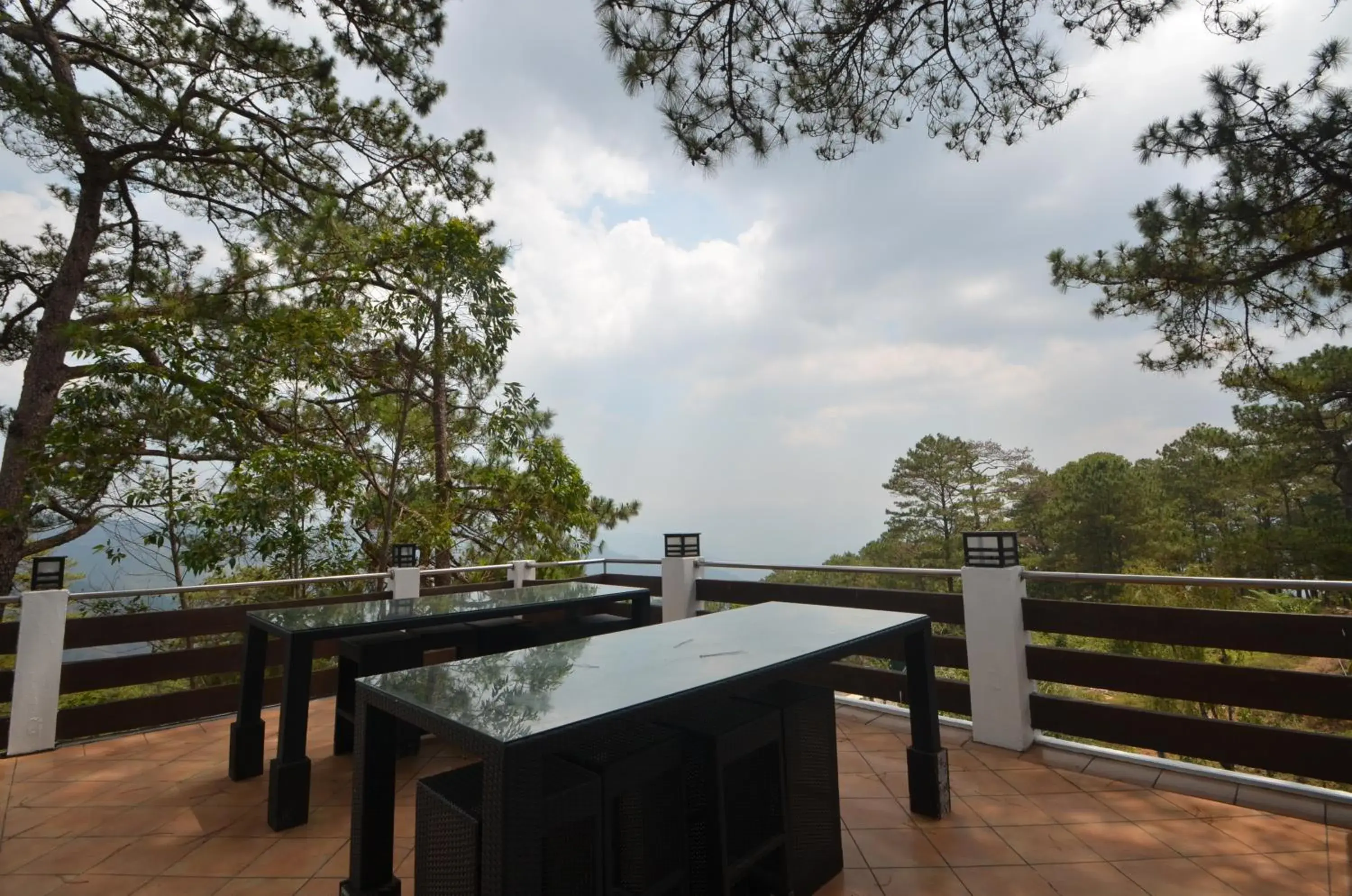 Balcony/Terrace in Mines View Park Hotel Balcony/Terrace in Mines View Park Hotel