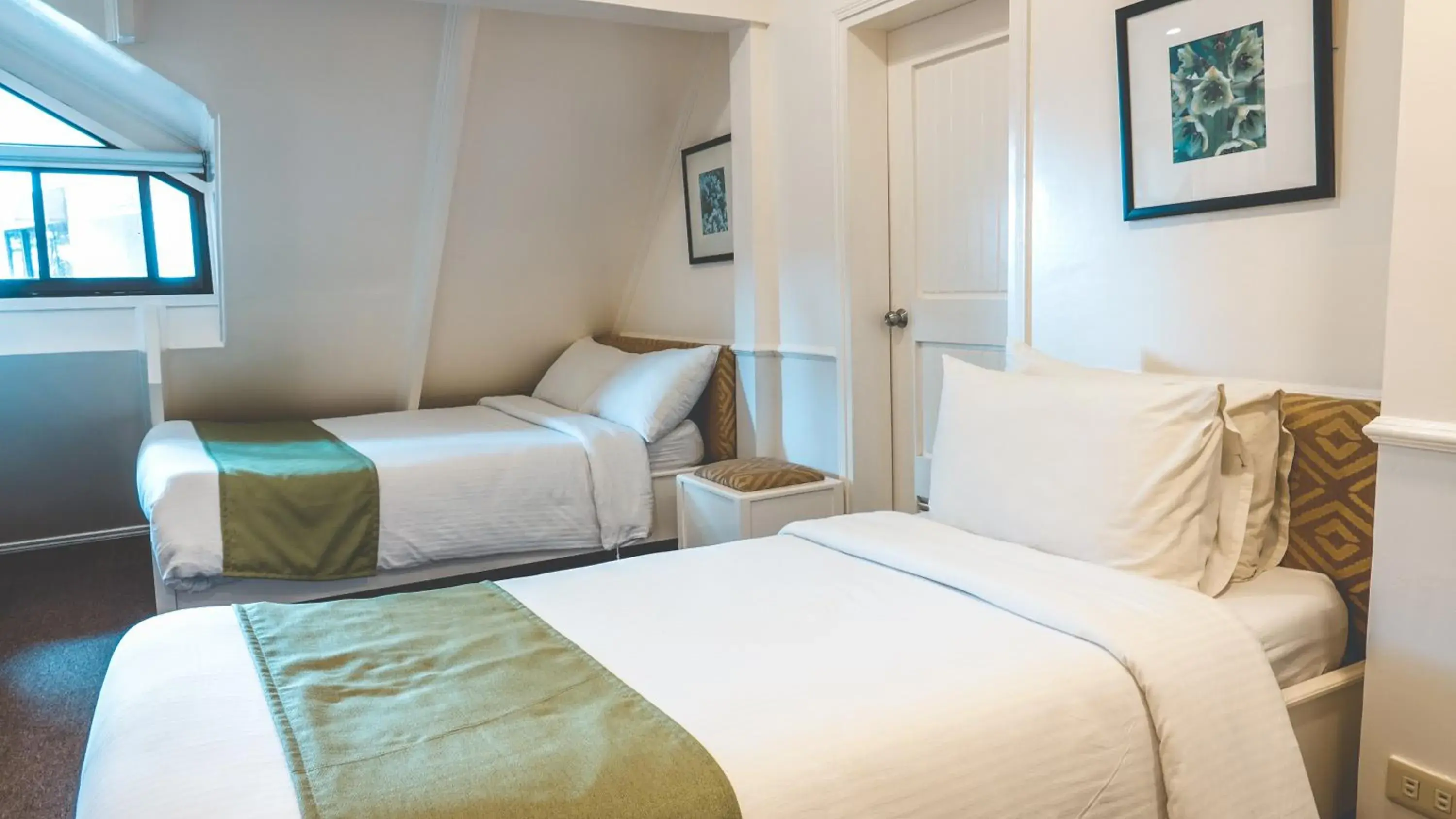 Bedroom, Bed in Mines View Park Hotel Bedroom, Bed in Mines View Park Hotel