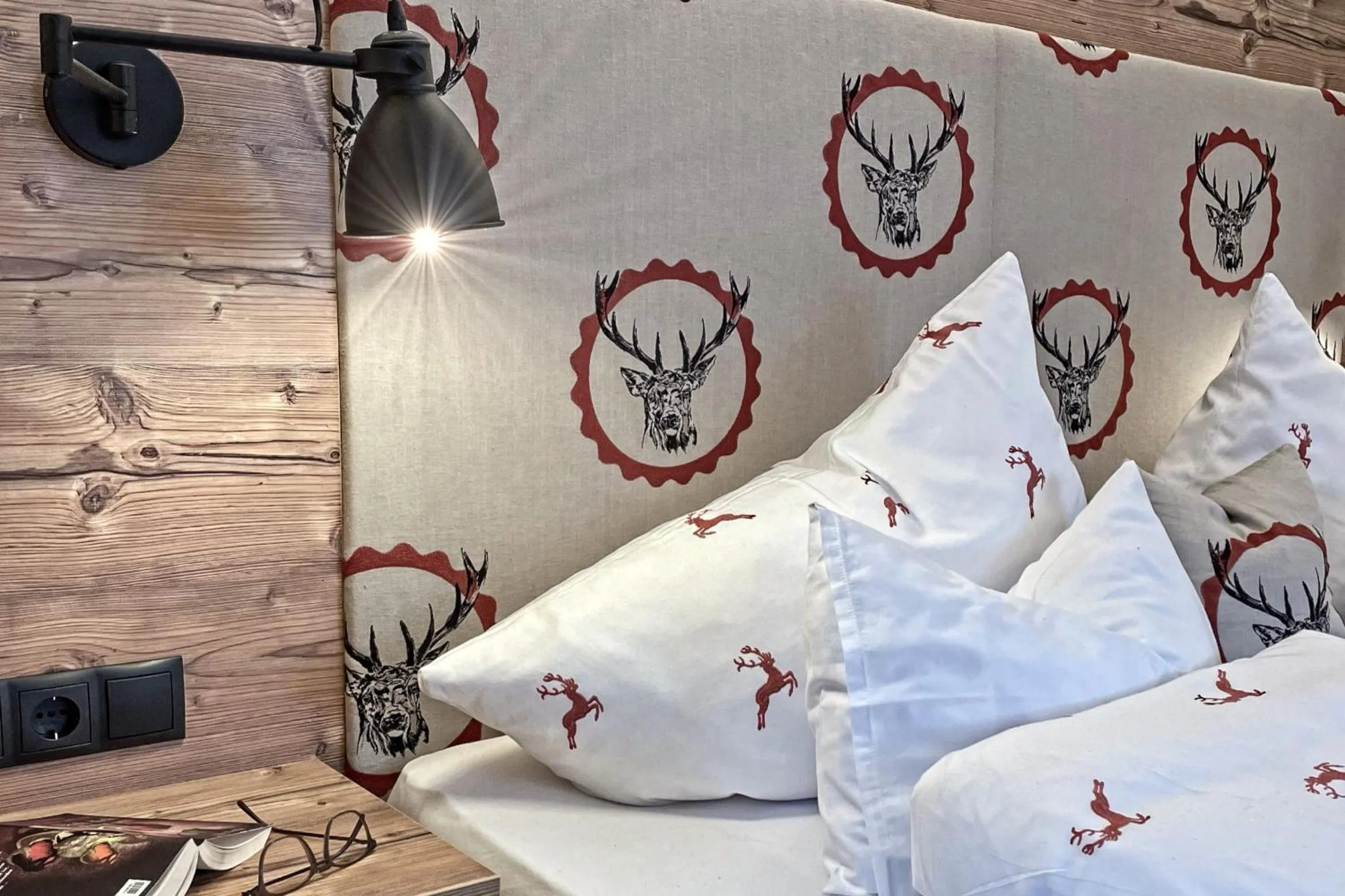 Bed in Pircher-Maes Apart & Stubaital