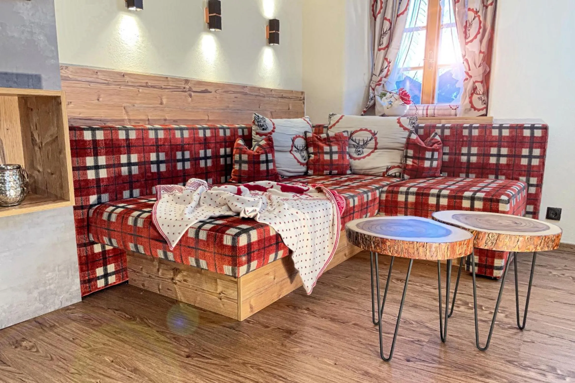 Living room, Bed in Pircher-Maes Apart & Stubaital
