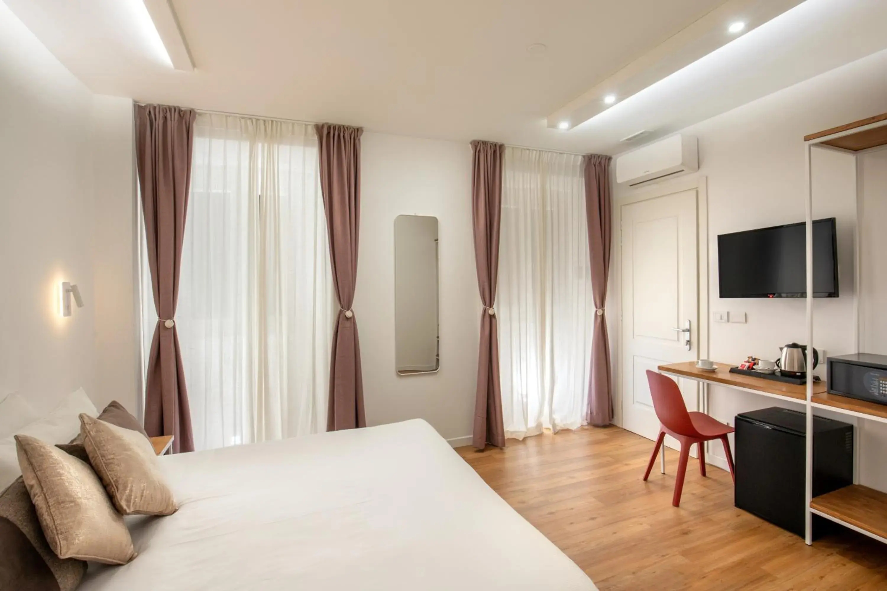 Bedroom, Bed in Hotel Ciao Bedroom, Bed in Hotel Ciao