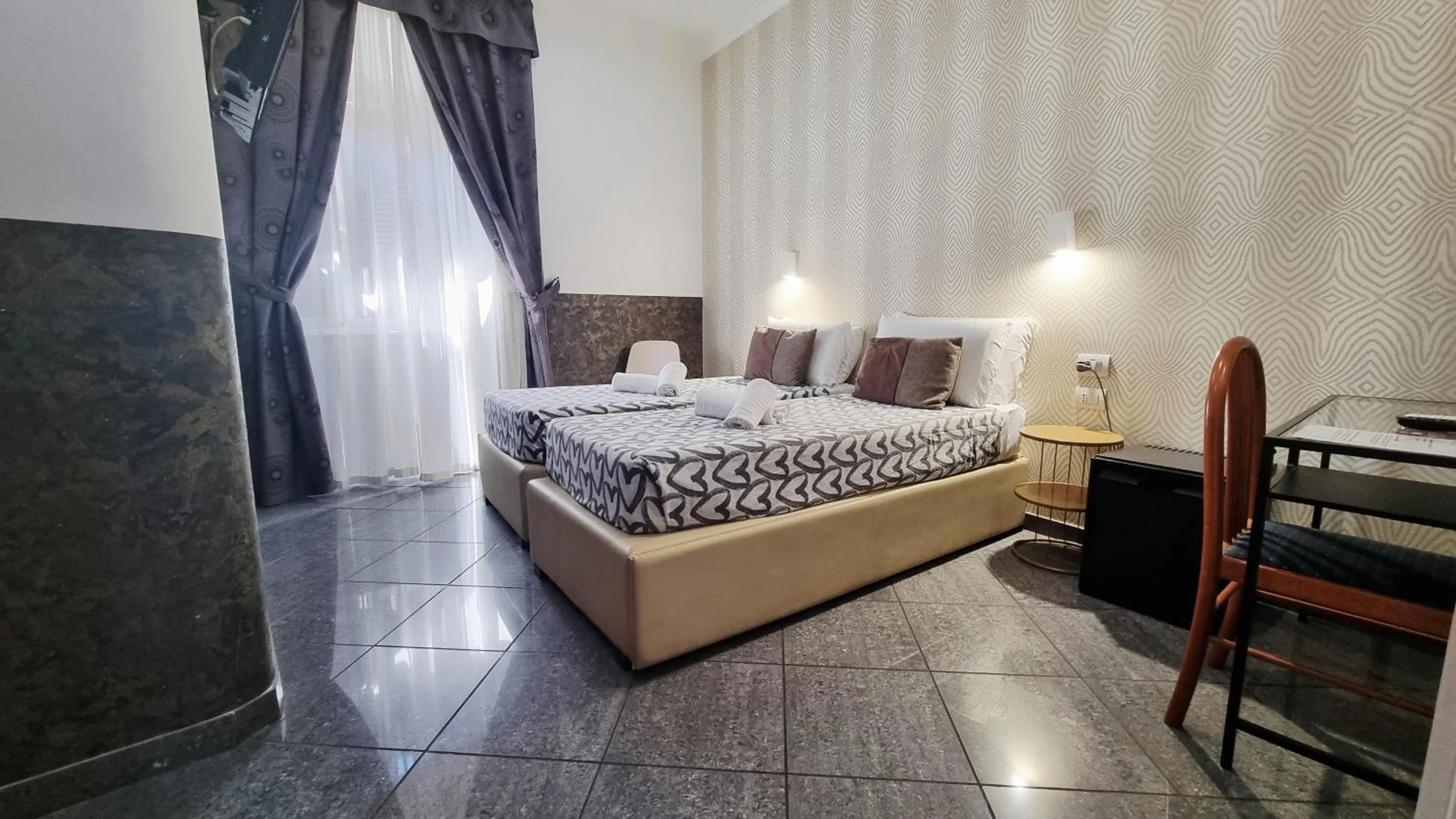 Bedroom, Bed in Hotel Ciao