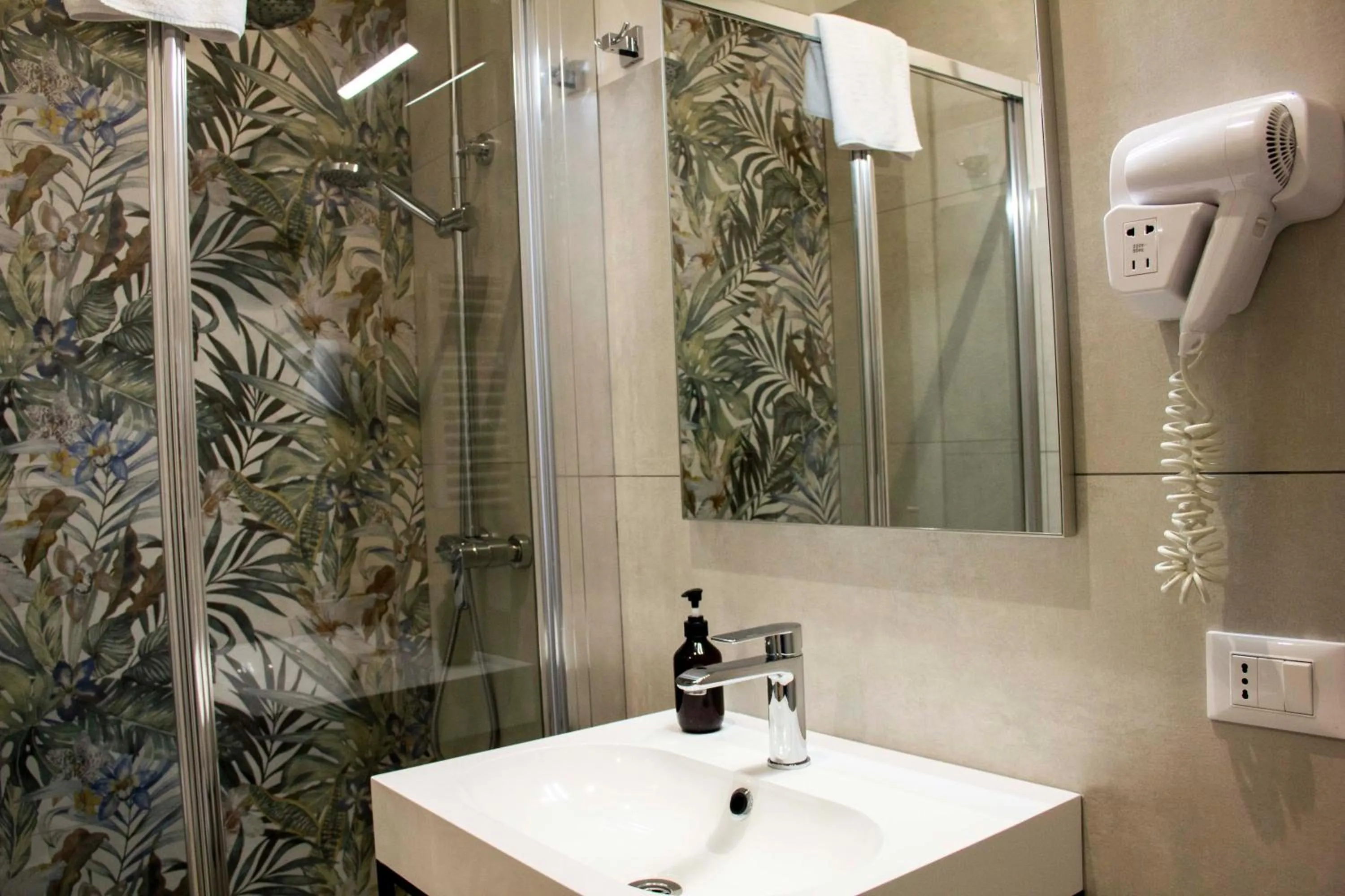 Bathroom in Hotel Ciao