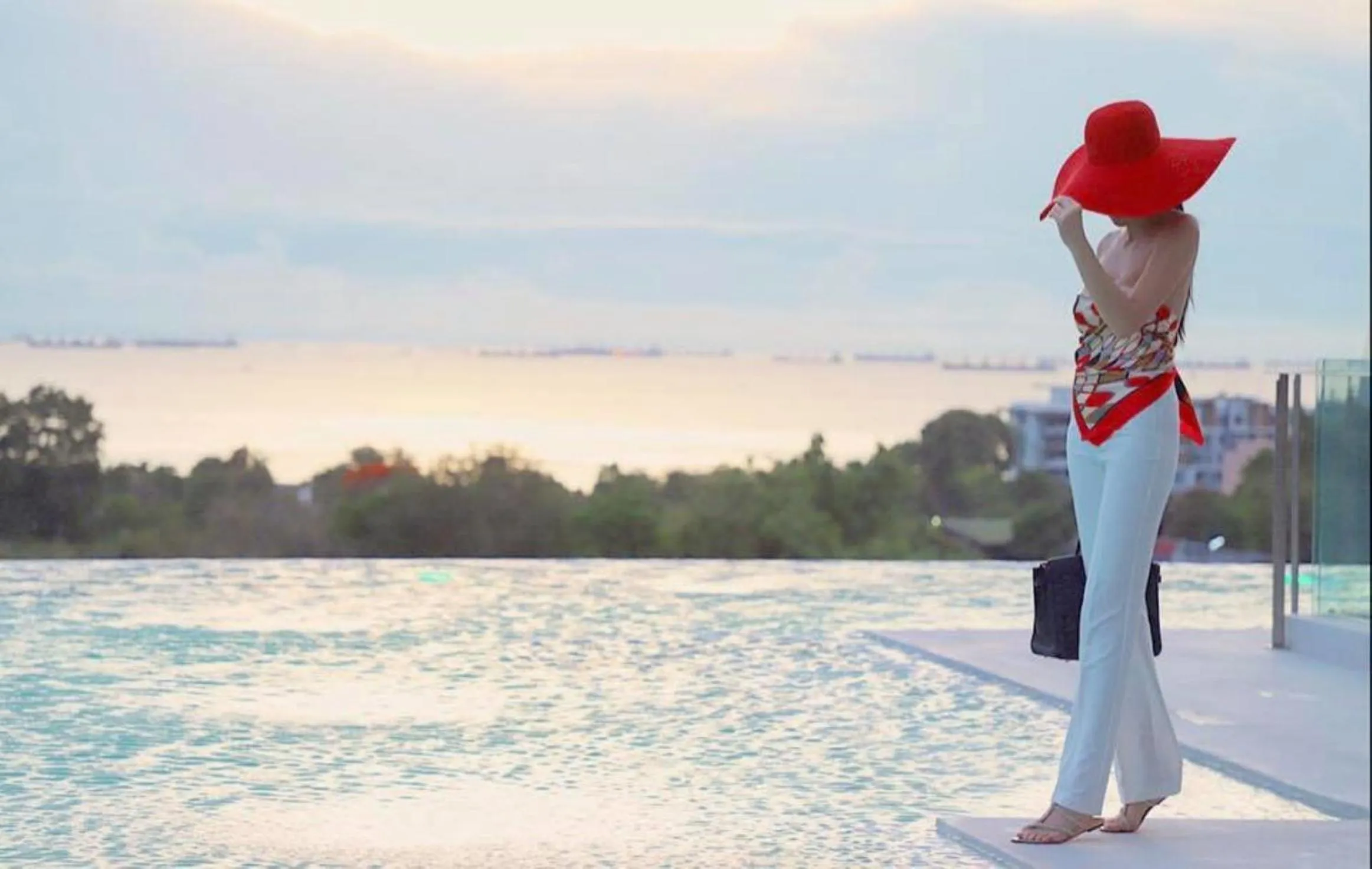 Sea view in Arize Hotel Sri Racha