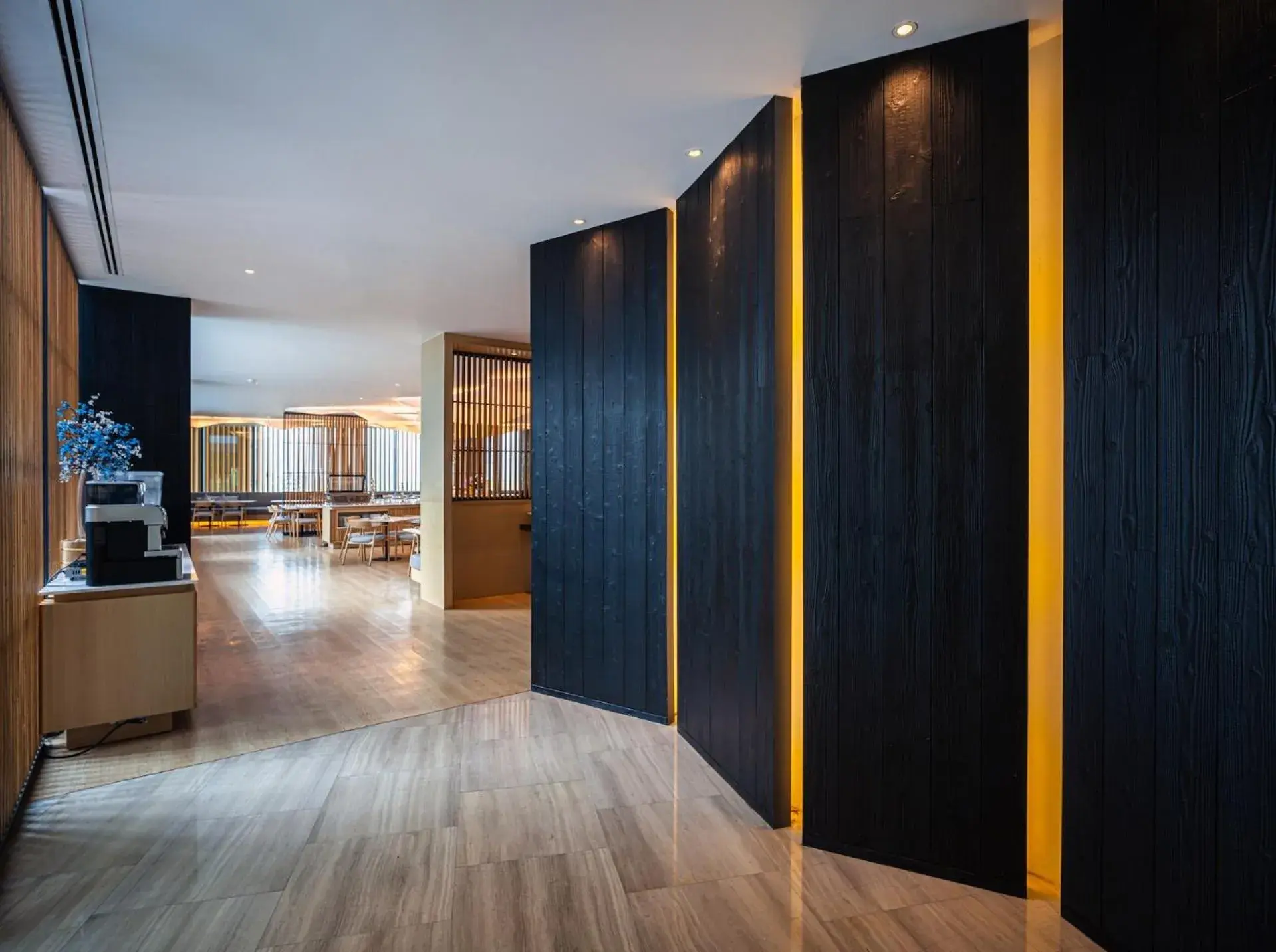 Restaurant/places to eat in Arize Hotel Sri Racha Restaurant/places to eat in Arize Hotel Sri Racha