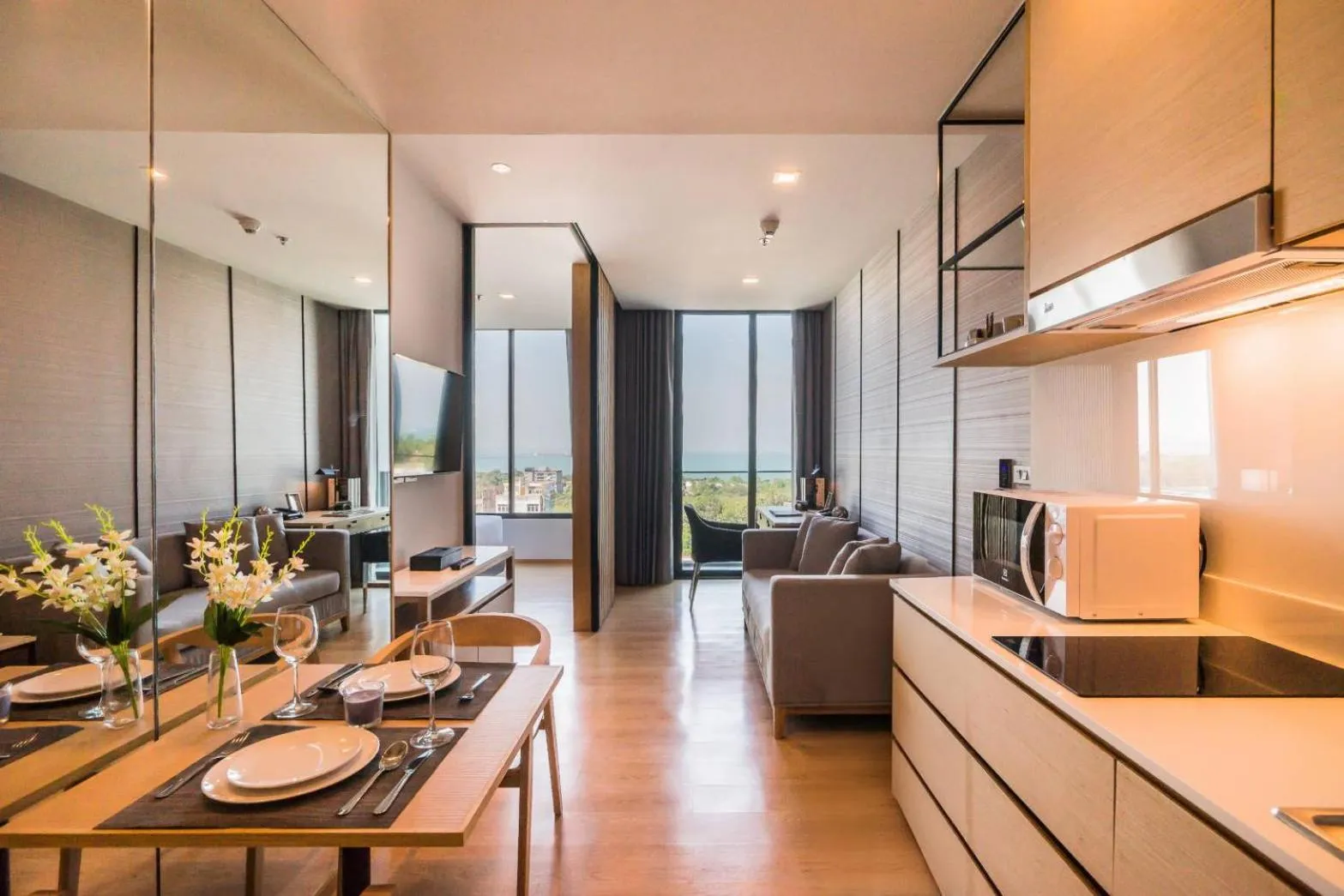 Property building in Arize Hotel Sri Racha