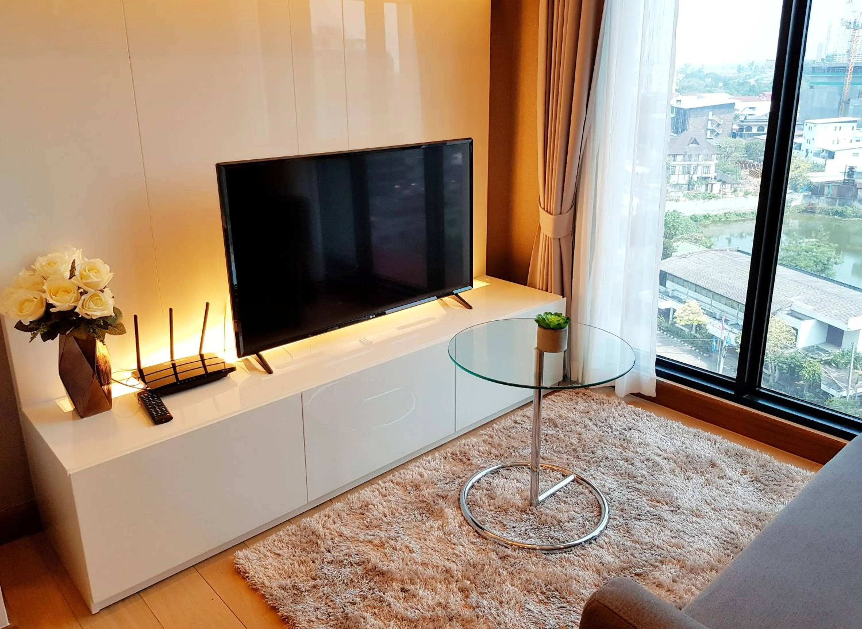 Astra Suites Night Bazaar