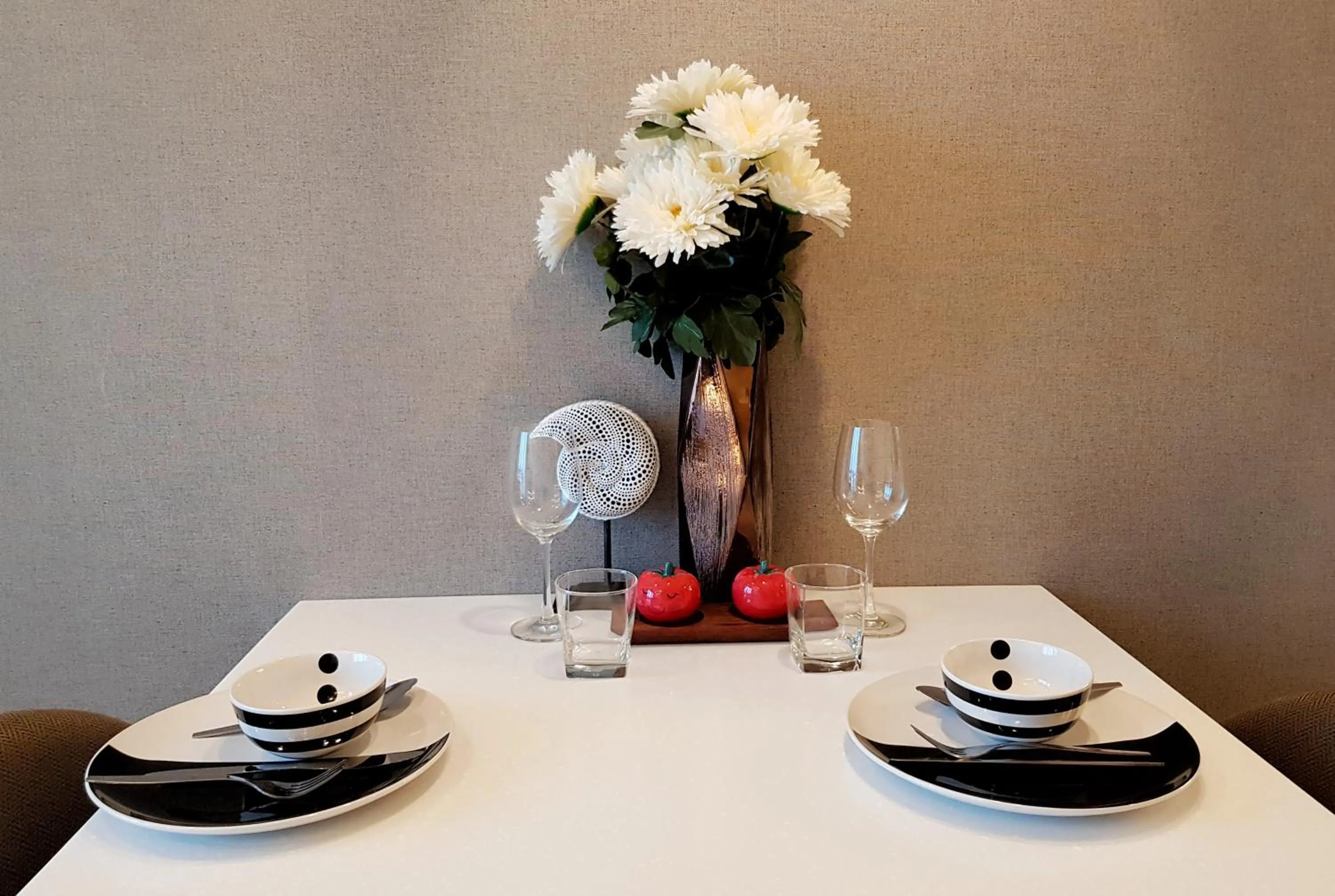 Astra Suites Night Bazaar