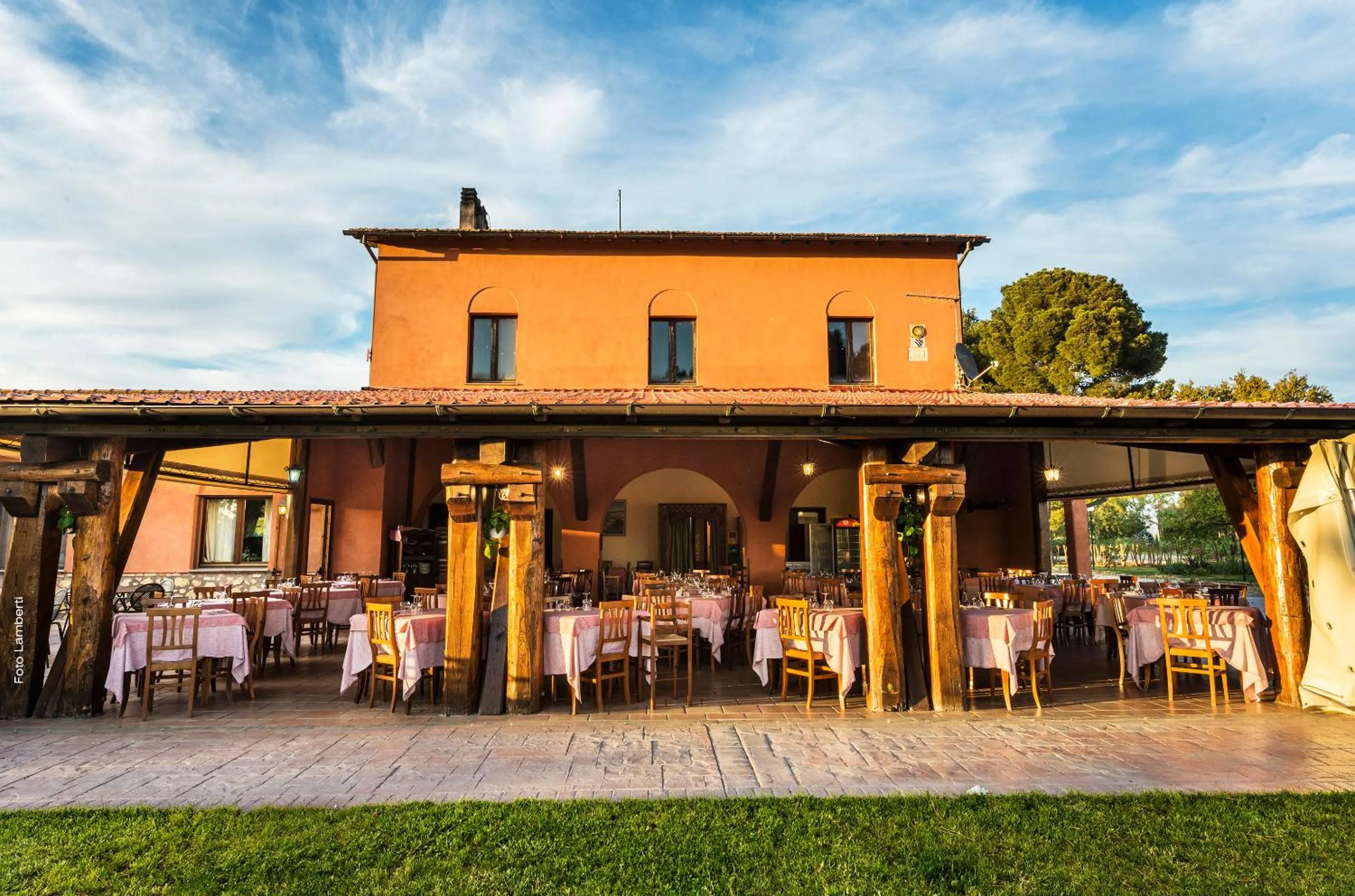 Restaurant/places to eat in Podere Del Gesso
