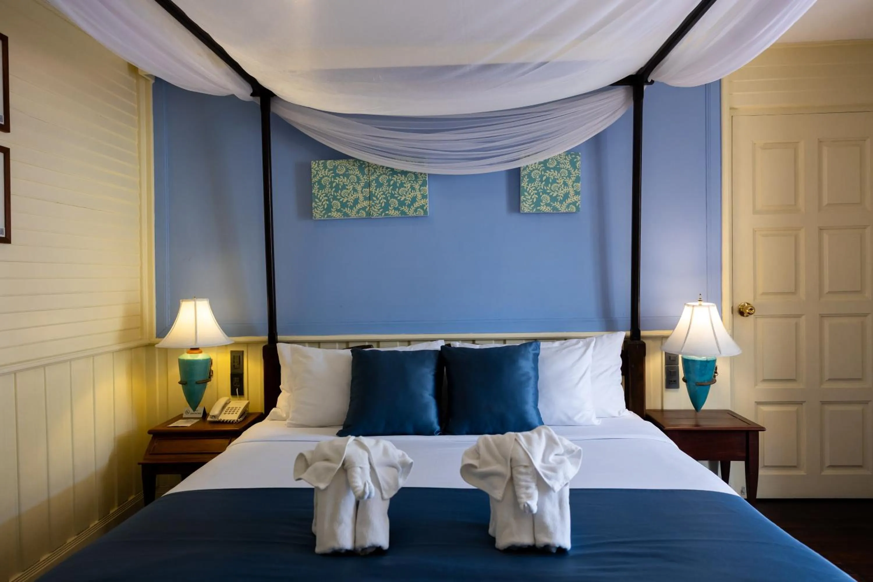 Bed in Buddy Lodge, Khaosan Road