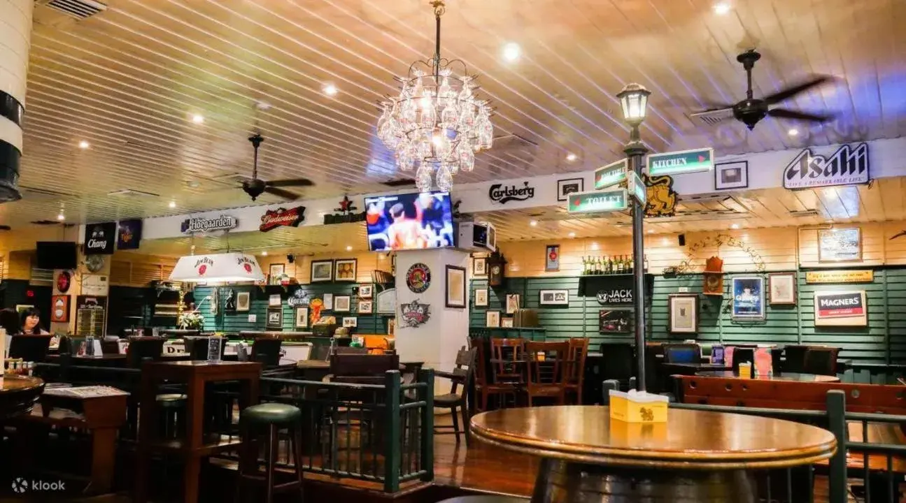 Lounge or bar in Buddy Lodge, Khaosan Road Lounge or bar in Buddy Lodge, Khaosan Road