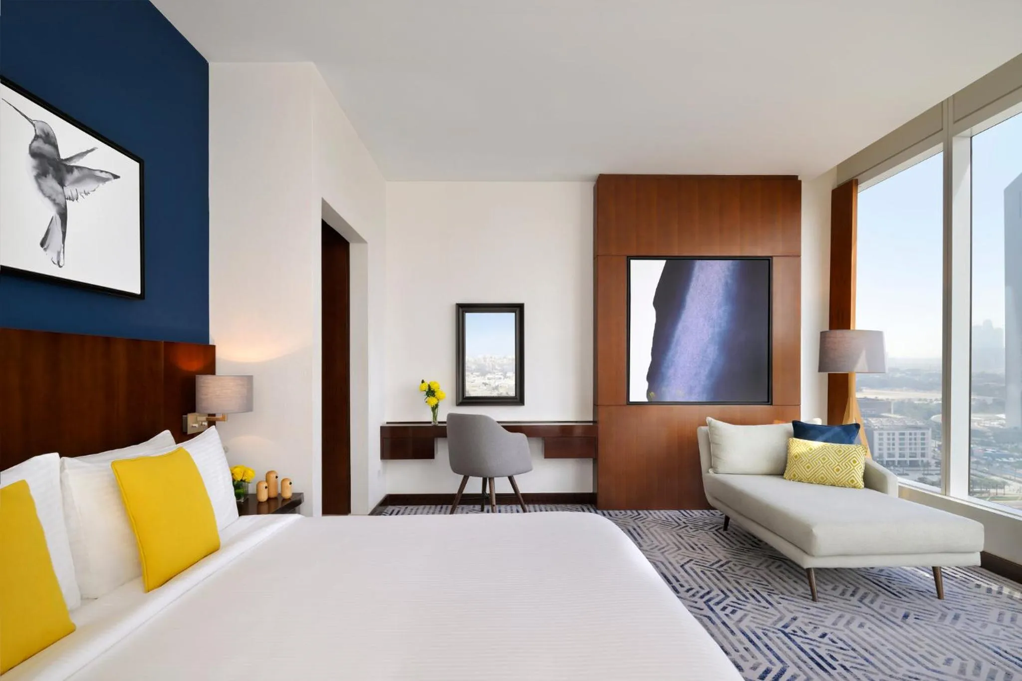 Photo of the whole room, Bed in voco Dubai by IHG