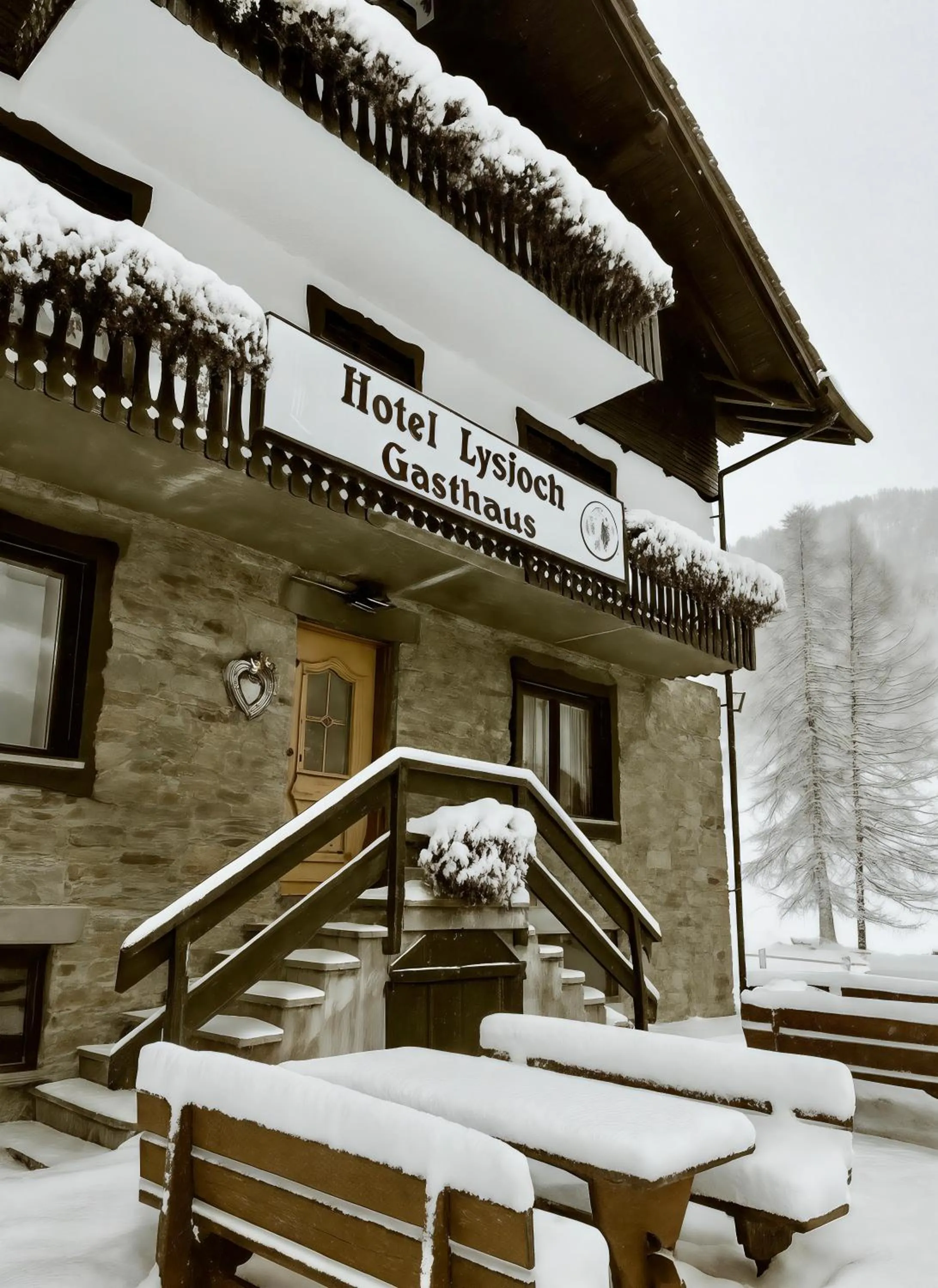 Property building in Locanda del Lysjoch