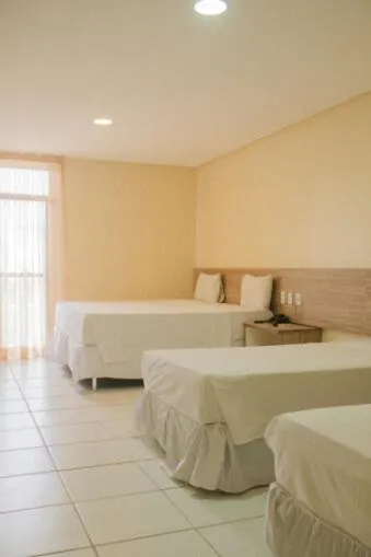 Property building, Bed in Litorânea Praia Hotel
