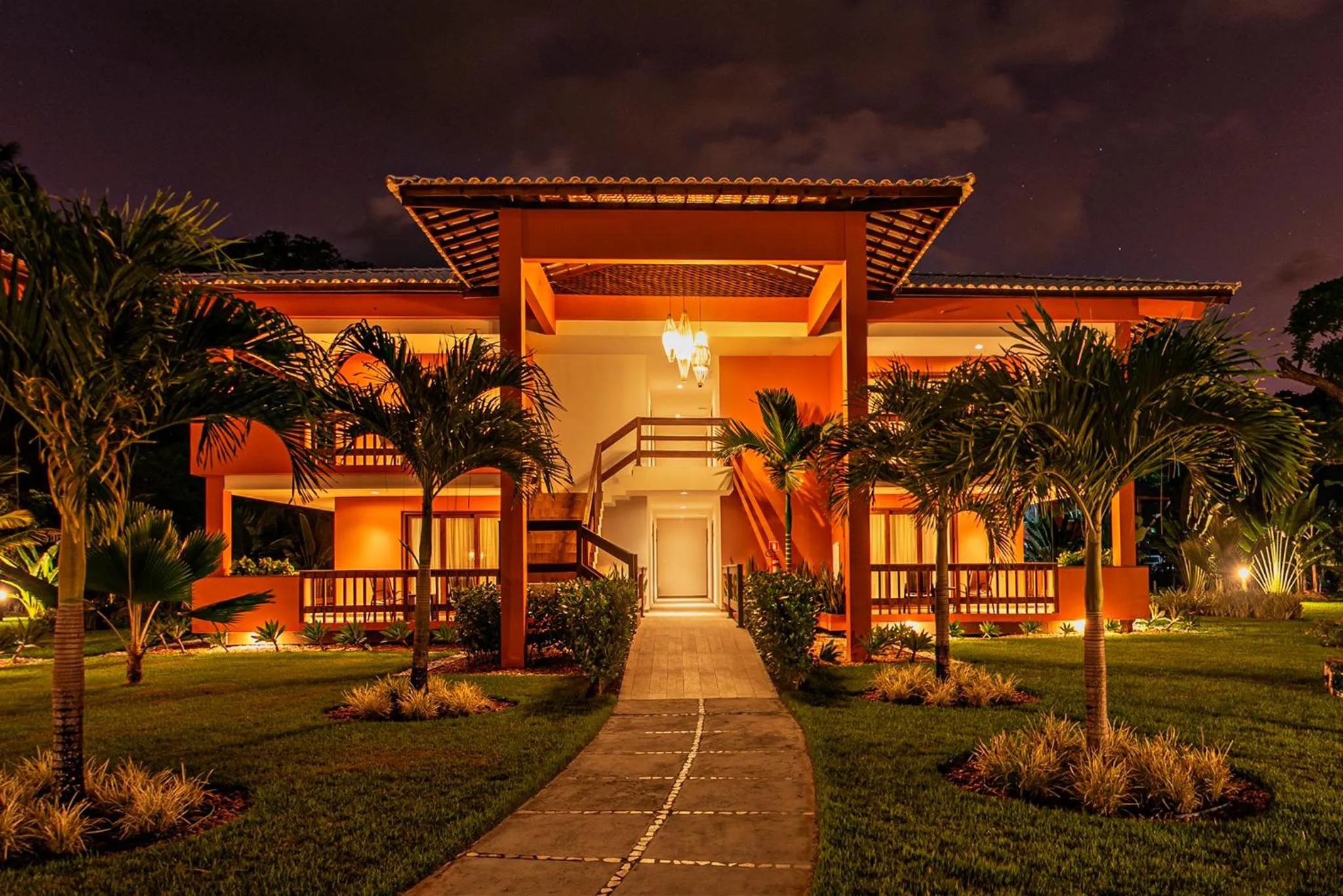 Night in Village Paraíso Tropical