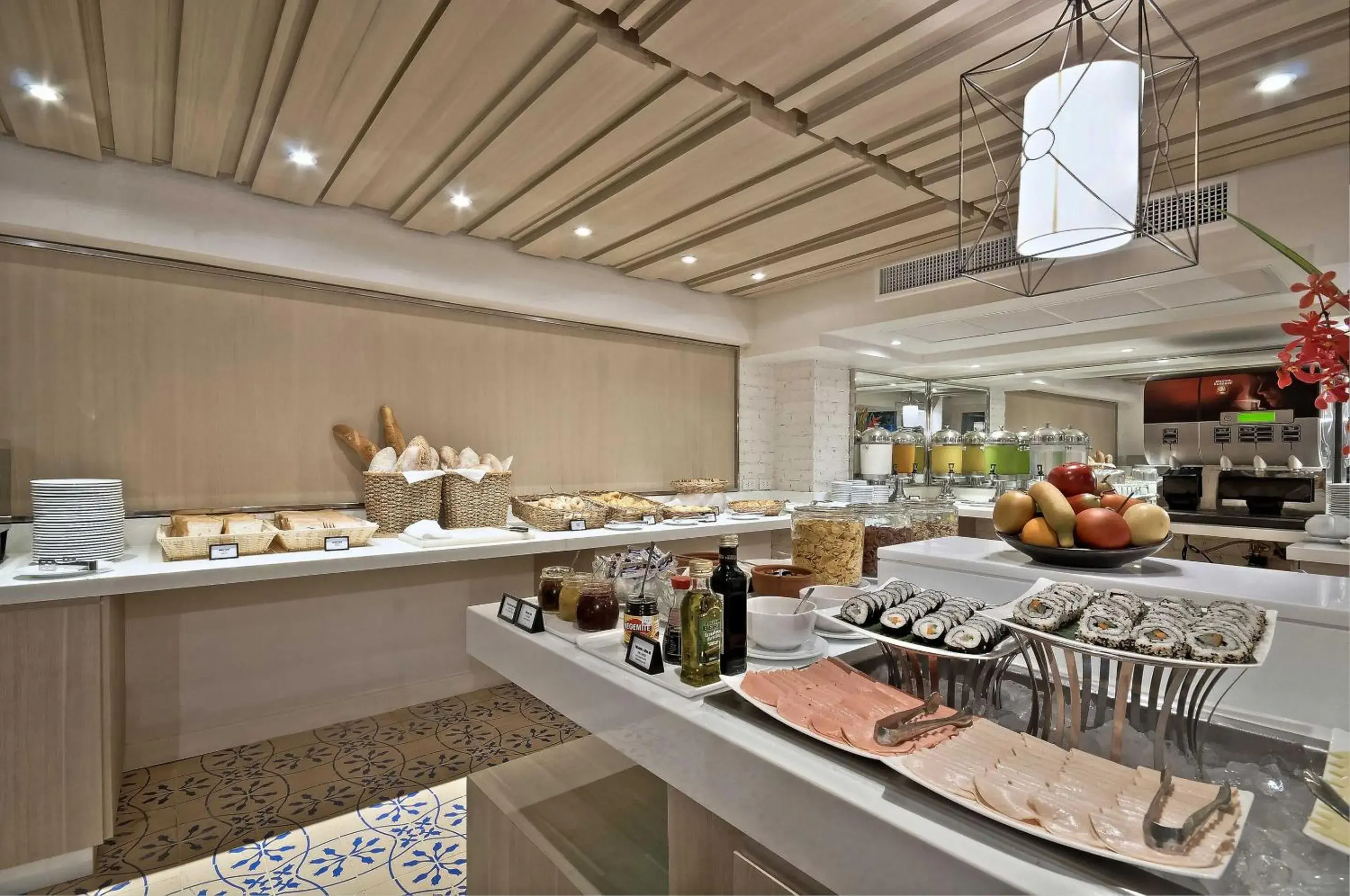 Restaurant/places to eat in Burasari Phuket Resort & Spa Restaurant/places to eat in Burasari Phuket Resort & Spa