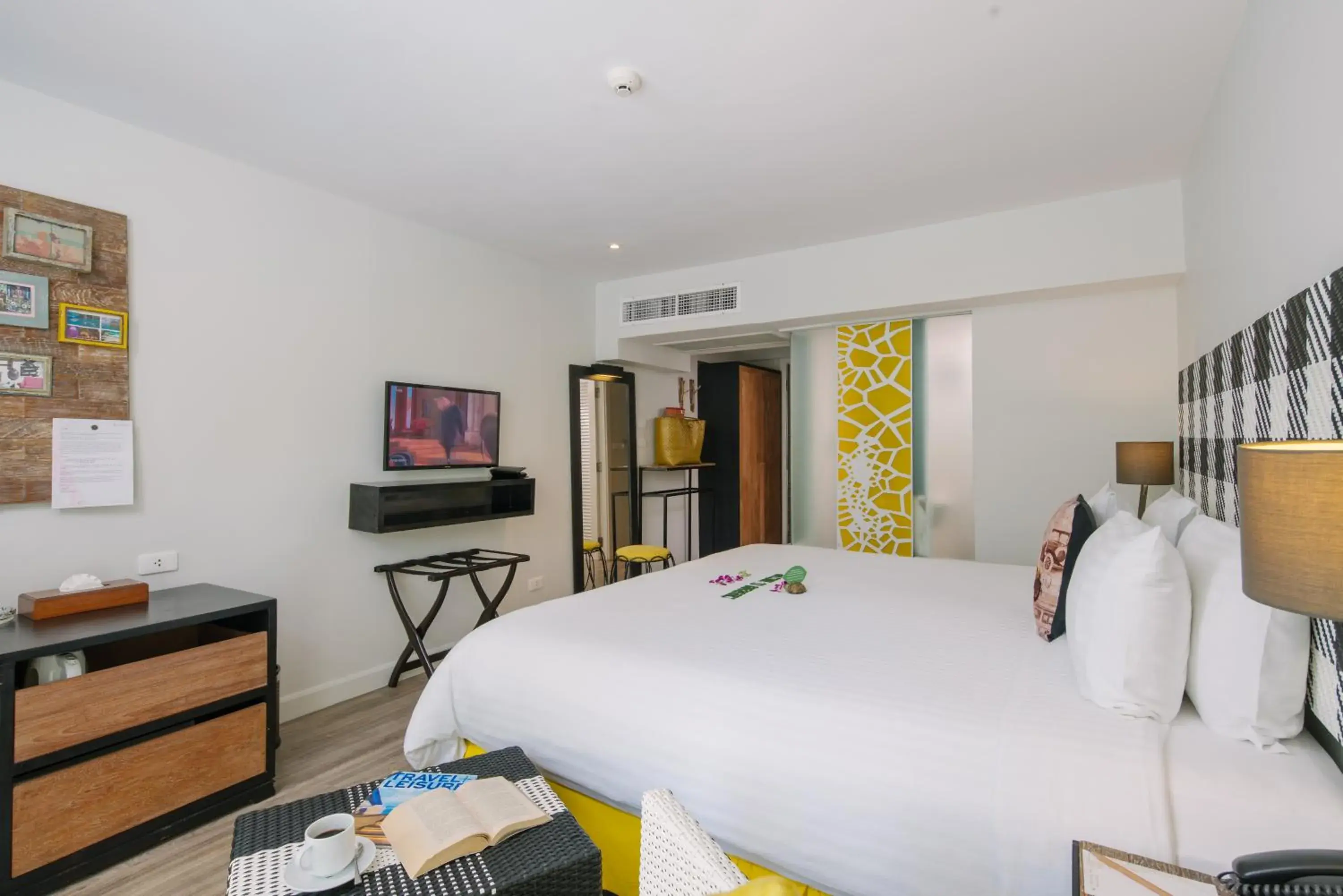 Photo of the whole room, Bed in Burasari Phuket Resort & Spa Photo of the whole room, Bed in Burasari Phuket Resort & Spa