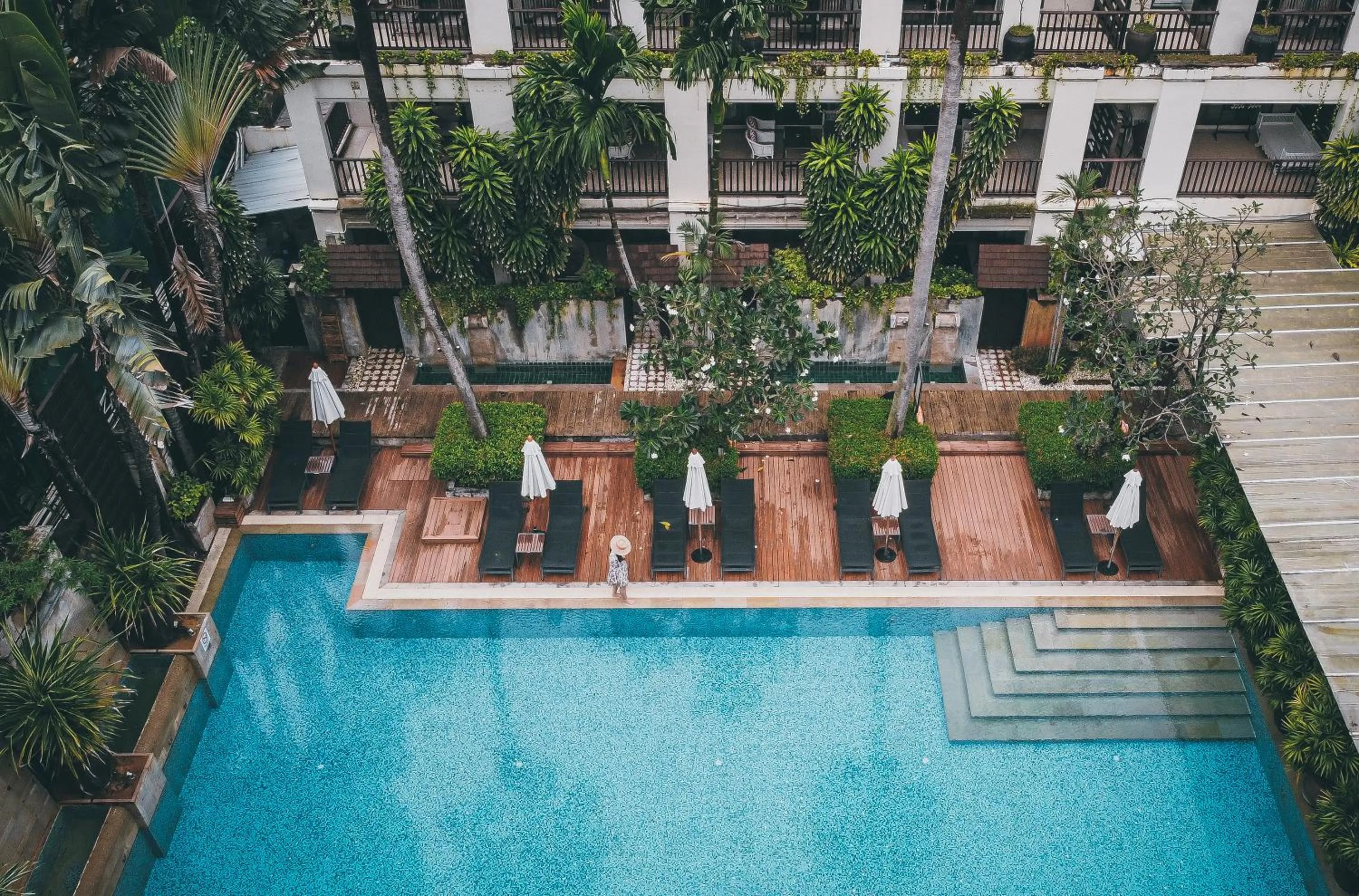 Swimming pool in Burasari Phuket Resort & Spa