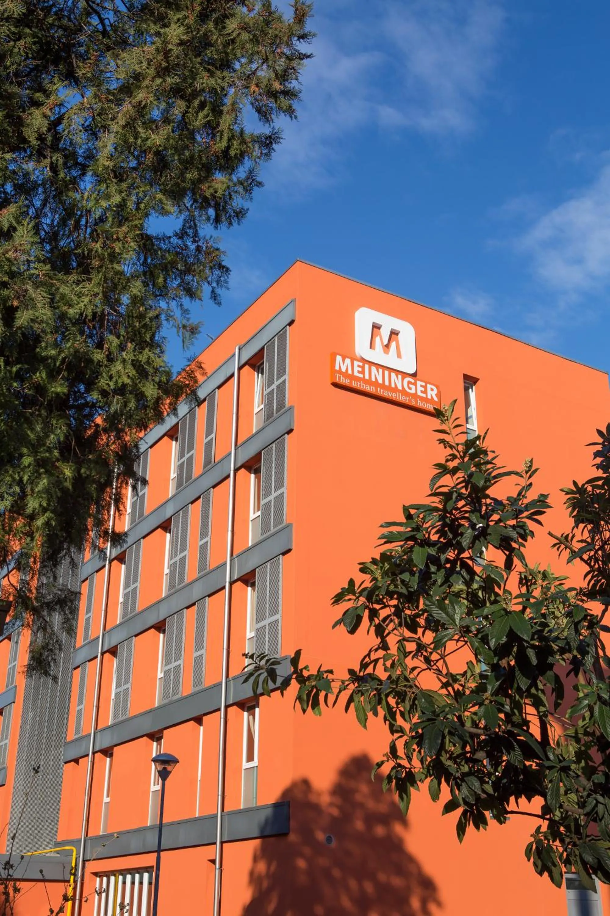 Property building in MEININGER Milano Garibaldi