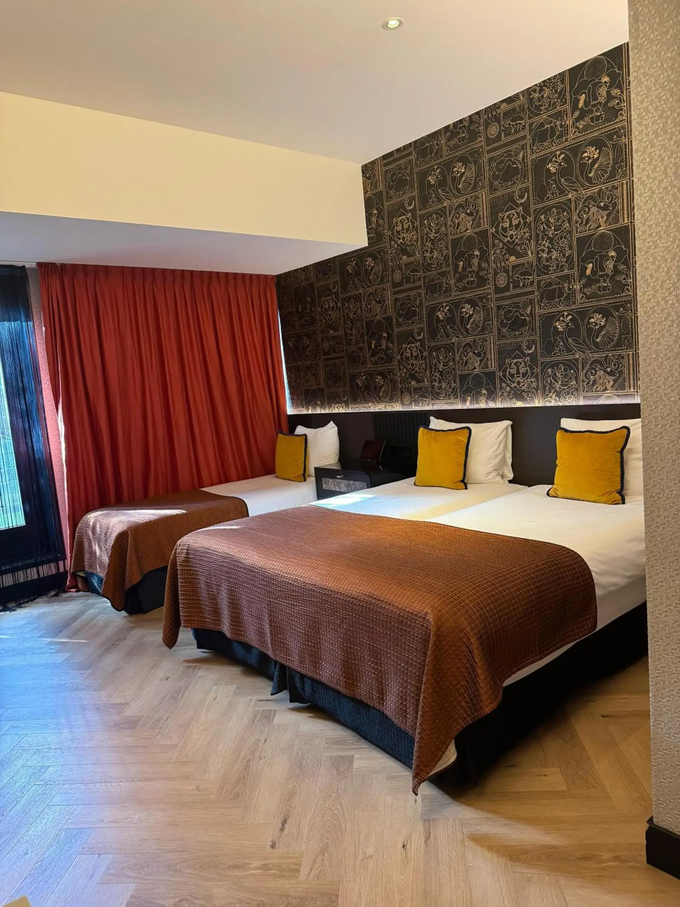 Property building, Bed in Hotel Sebastians Property building, Bed in Hotel Sebastians