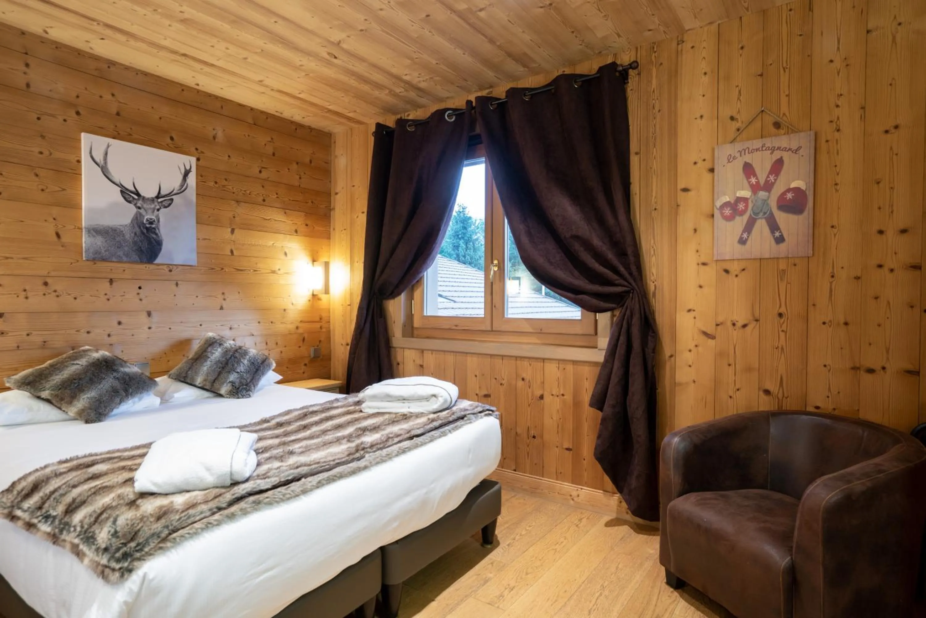 Photo of the whole room, Bed in La Ferme Du Lac