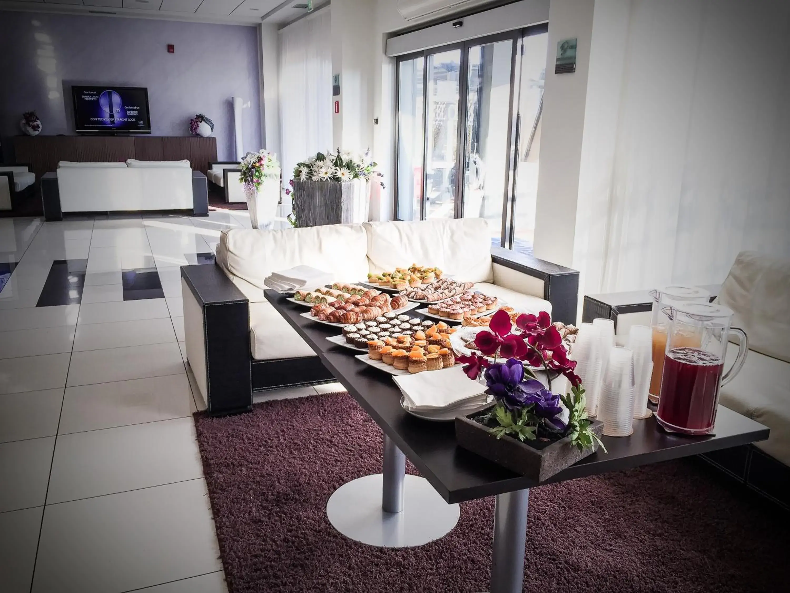 Lobby or reception in Best Western Hotel Class Lamezia Lobby or reception in Best Western Hotel Class Lamezia