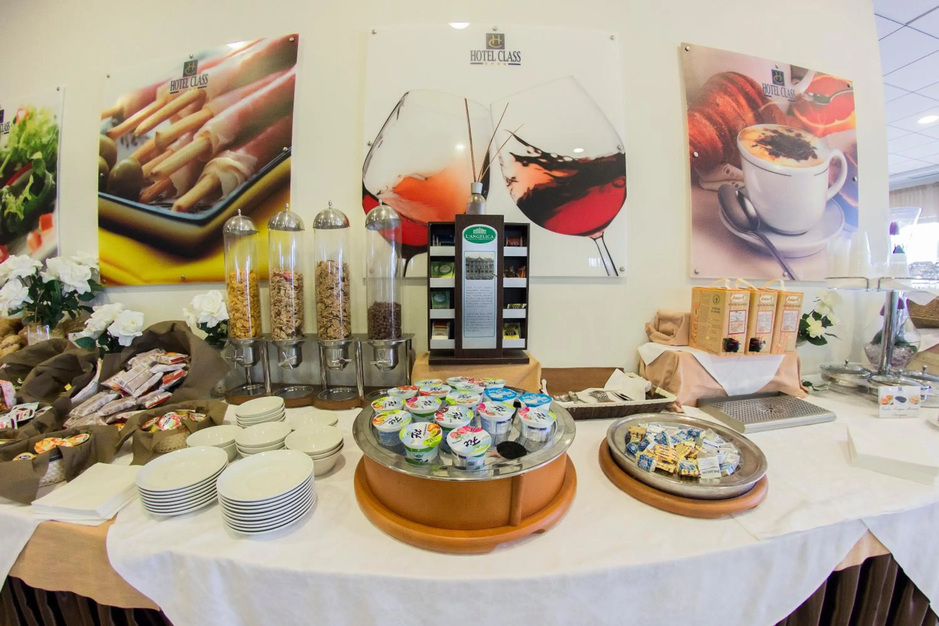 Breakfast in Best Western Hotel Class Lamezia