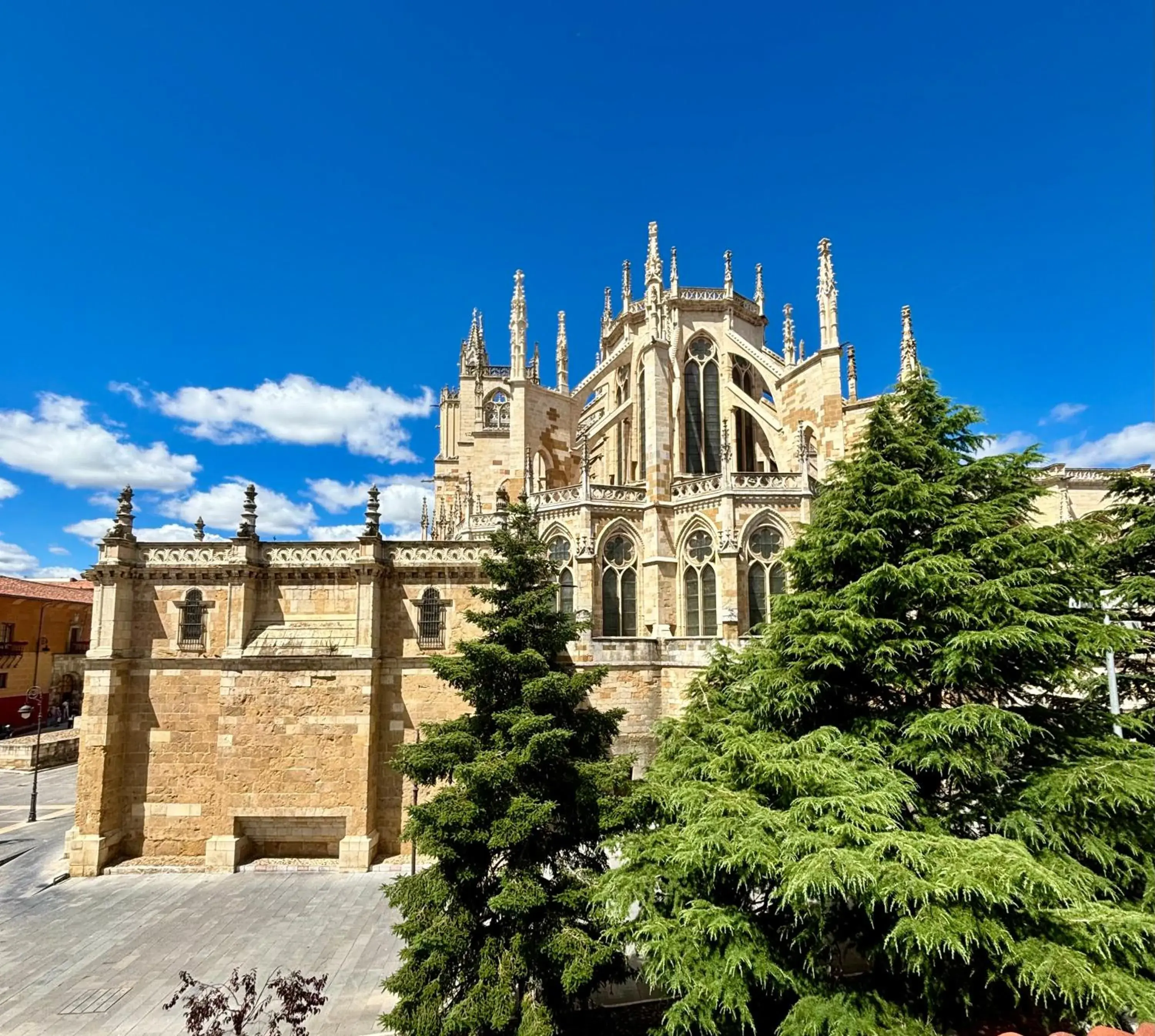 Apartment with Balcony in Suites La Catedral Apartment with Balcony in Suites La Catedral