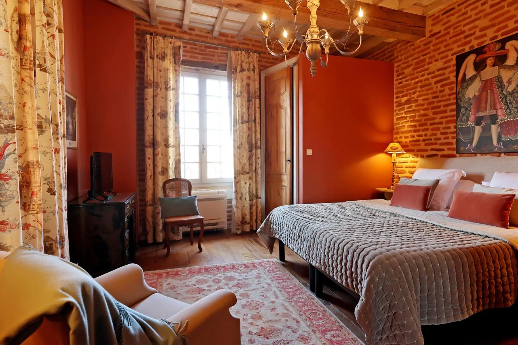 Sainte-Cécile Suite in Chambres d'hôtes La Tour Sainte-Cécile