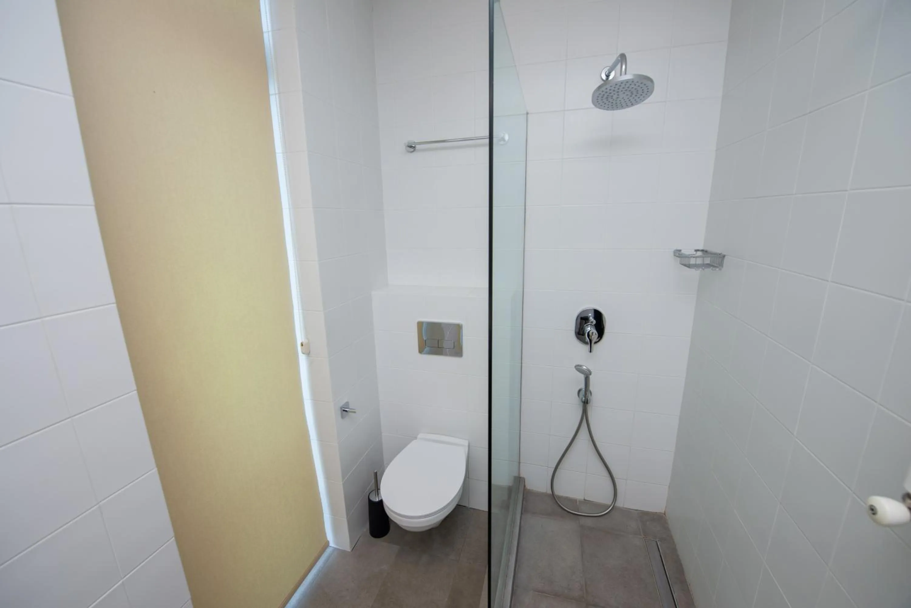 Shower in L.M Club Hotel