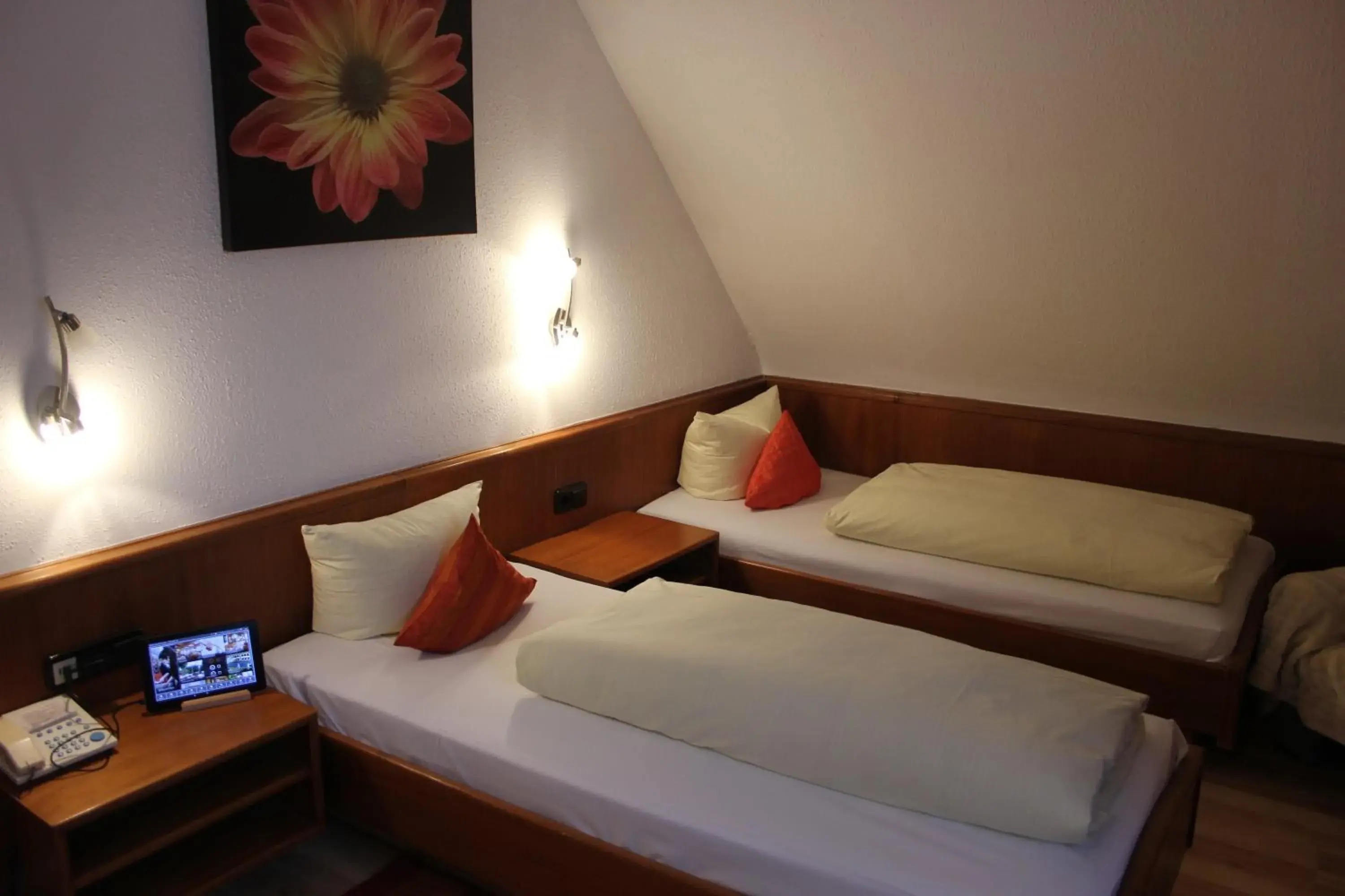 Bed in Hotel Lamm Bed in Hotel Lamm