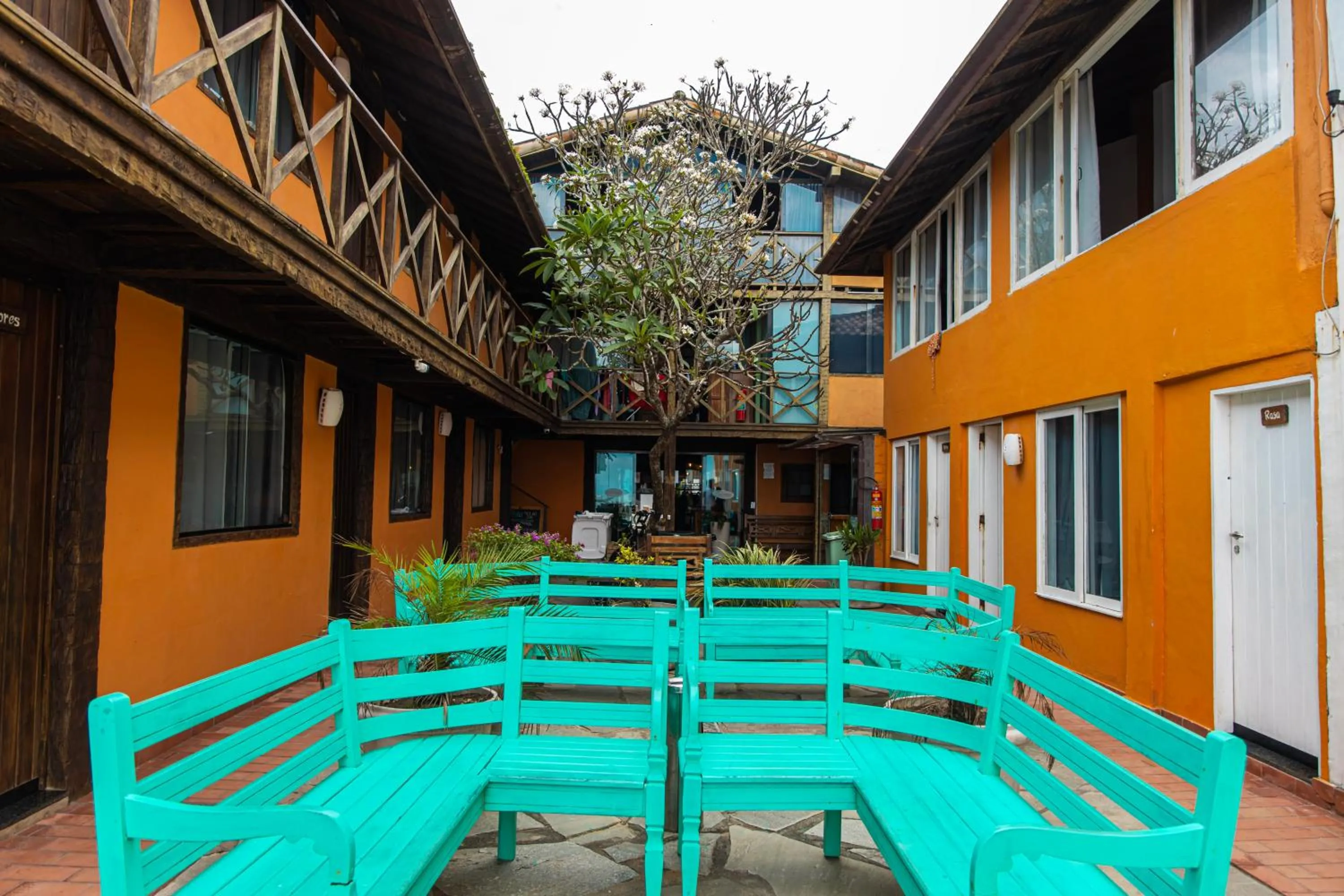 Bamboo Búzios Hostel