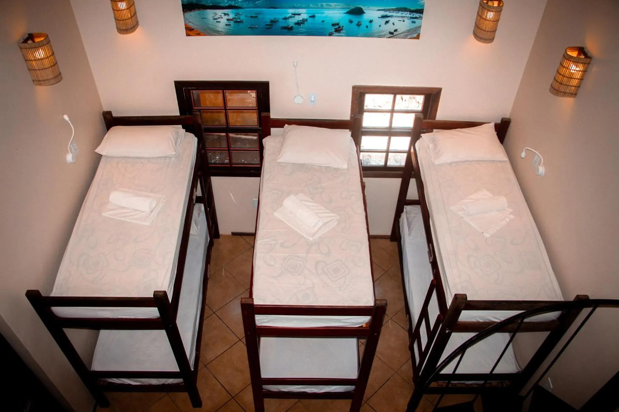 Bed in Bamboo Búzios Hostel