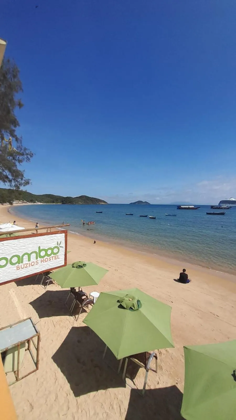 Beach in Bamboo Búzios Hostel