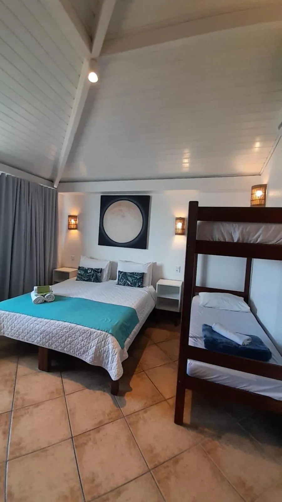 Bed in Bamboo Búzios Hostel