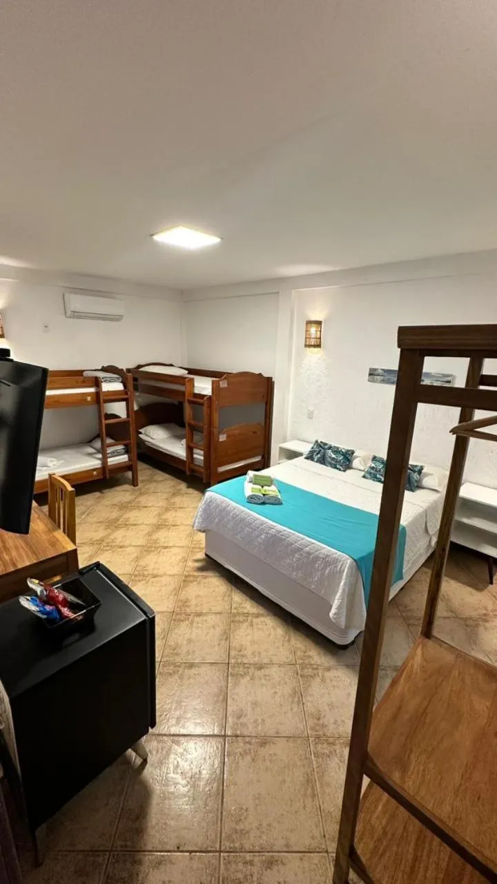 Bed in Bamboo Búzios Hostel